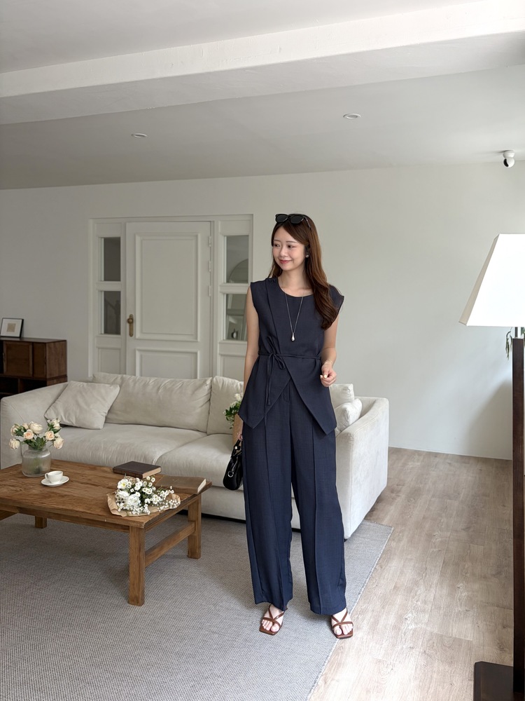 The Fine Linen Summer Set (Navy)