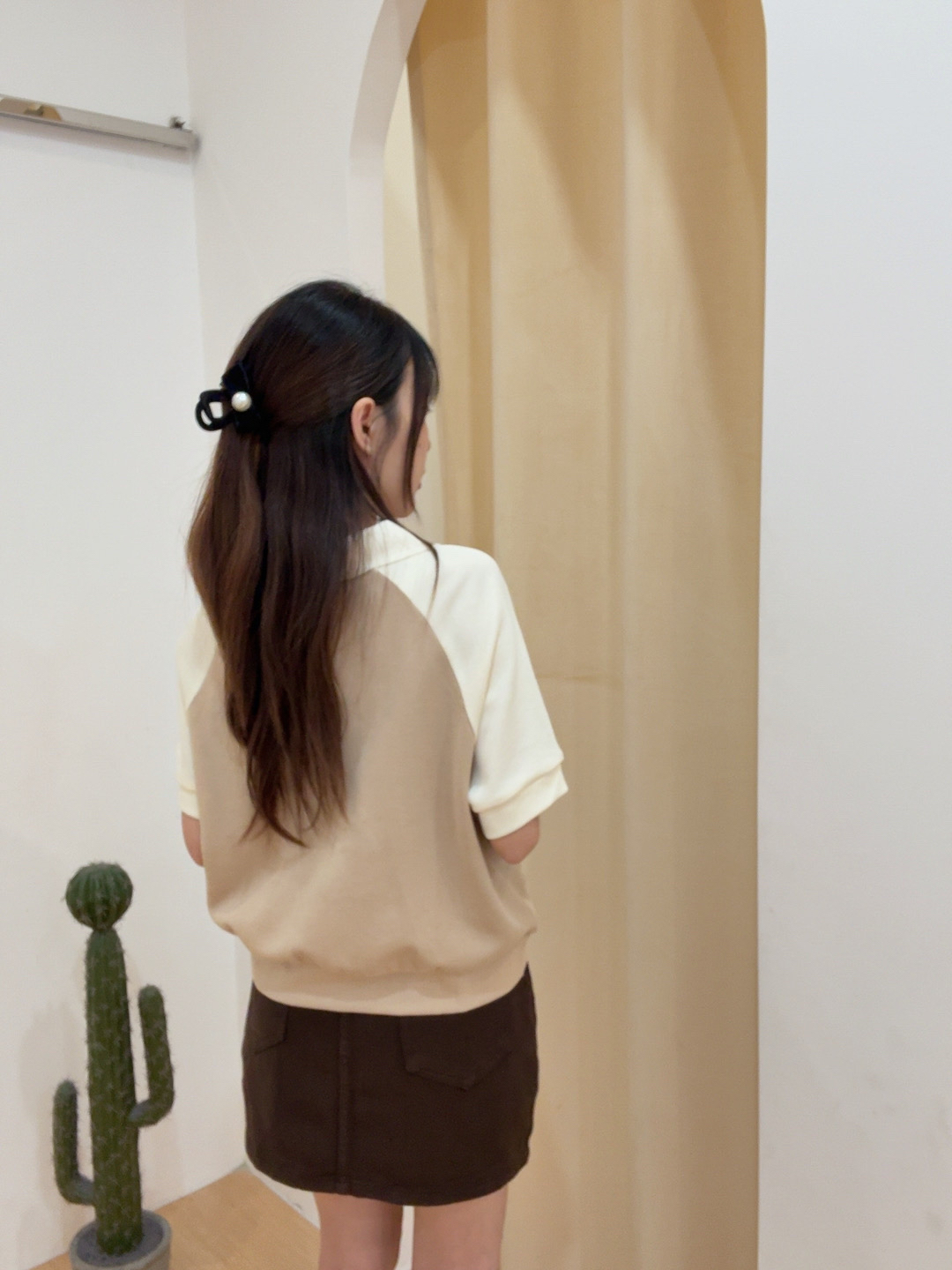 撞色翻领时尚字母短袖外套上衣 R2409