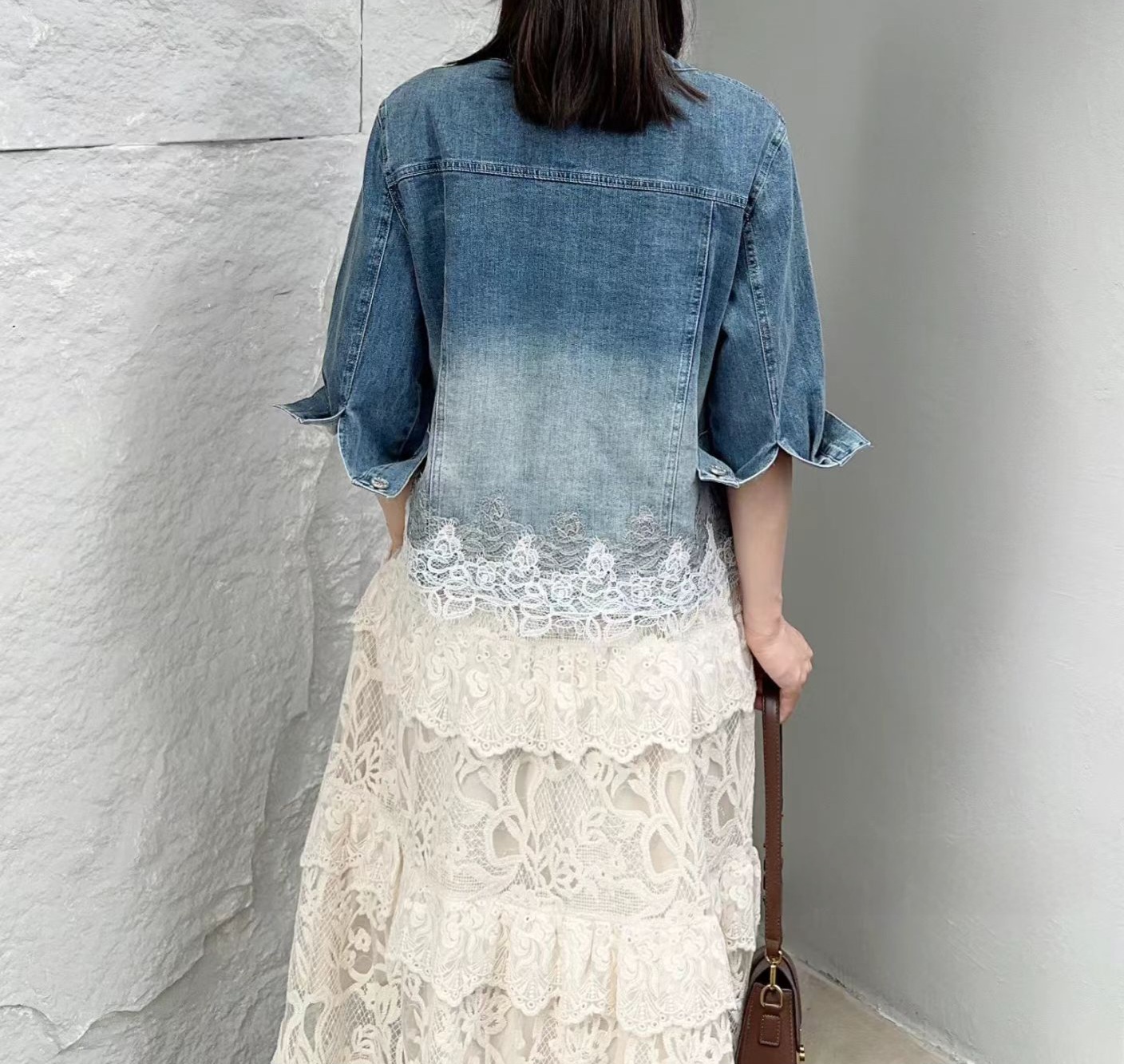 簿料牛仔x重工燒花蕾絲外套(M38寸胸 L40寸 XL42寸)