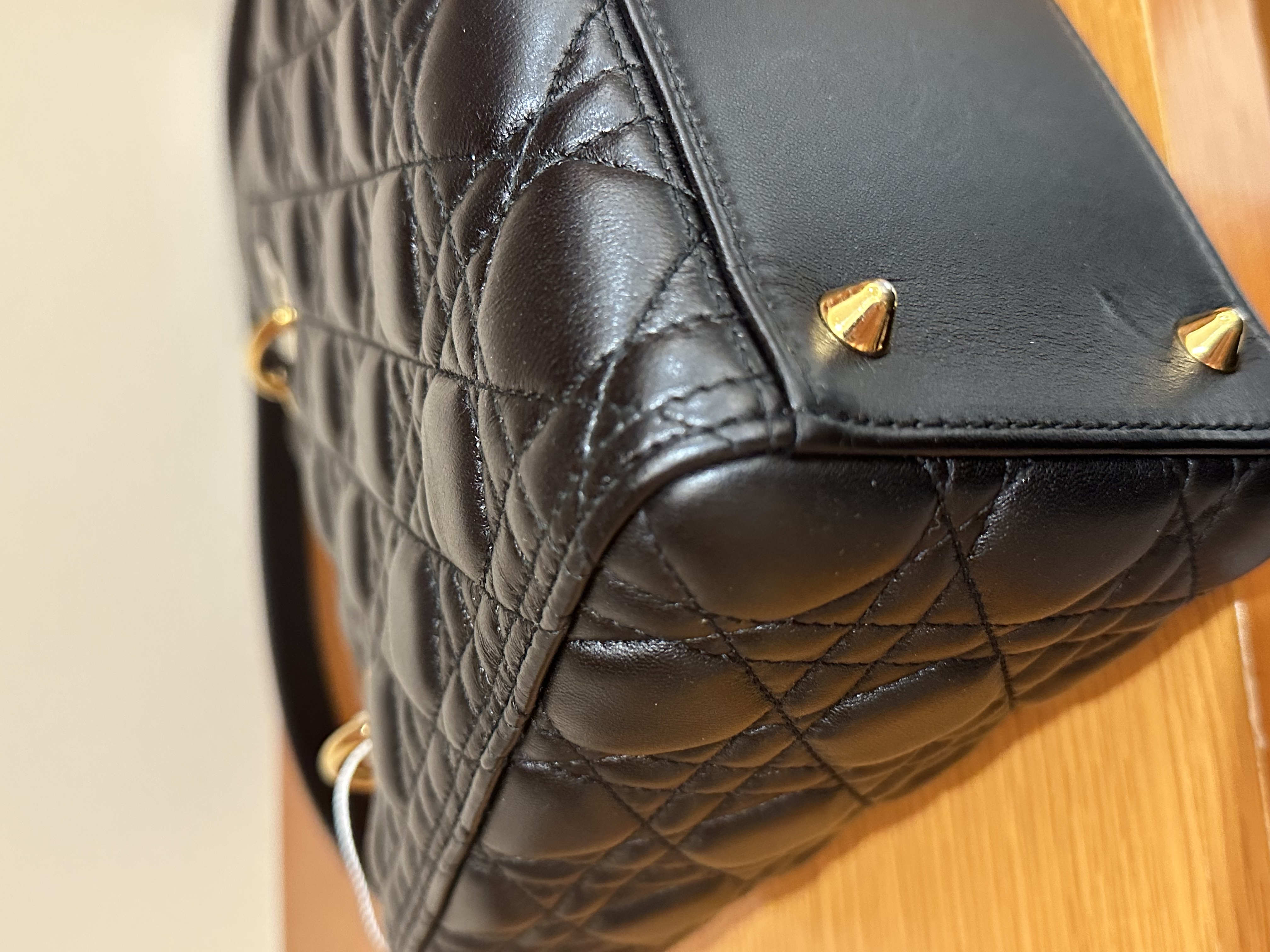 Pre-Owned DIOR Lady Dior Handbag / Product Code: 26042902