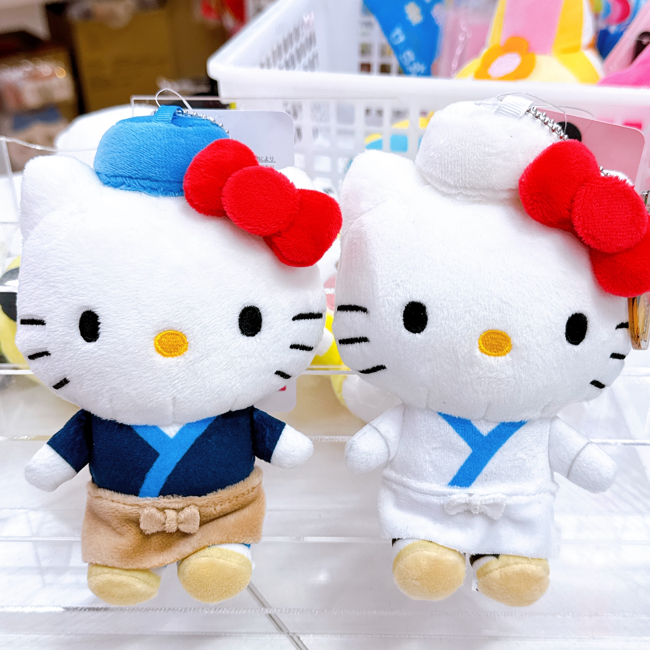 日本直送Hello Kitty扮壽司師傅/拉麵師傅公仔掛飾  17769