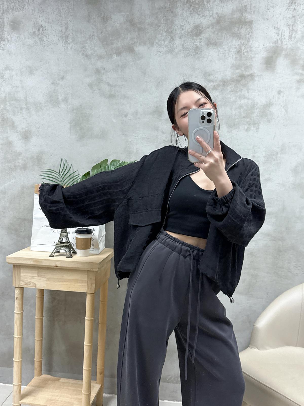 D02 幼帶V領Bra top