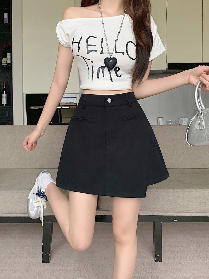 B216(22126) 韩版高腰单银钮前部斜开角不规则3色前裙后裤