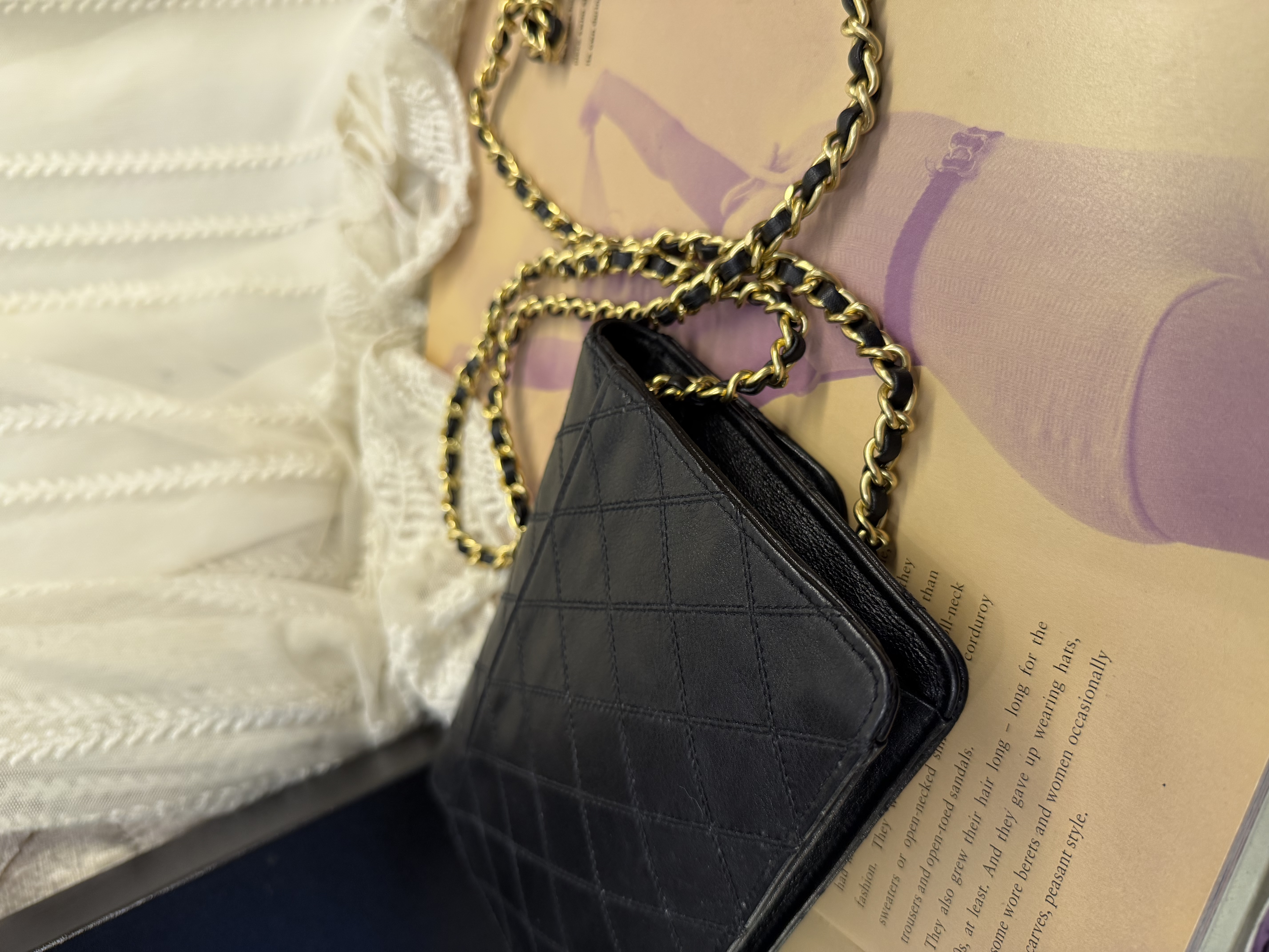 chanel cc black matelasse  black leather flap cutch bag