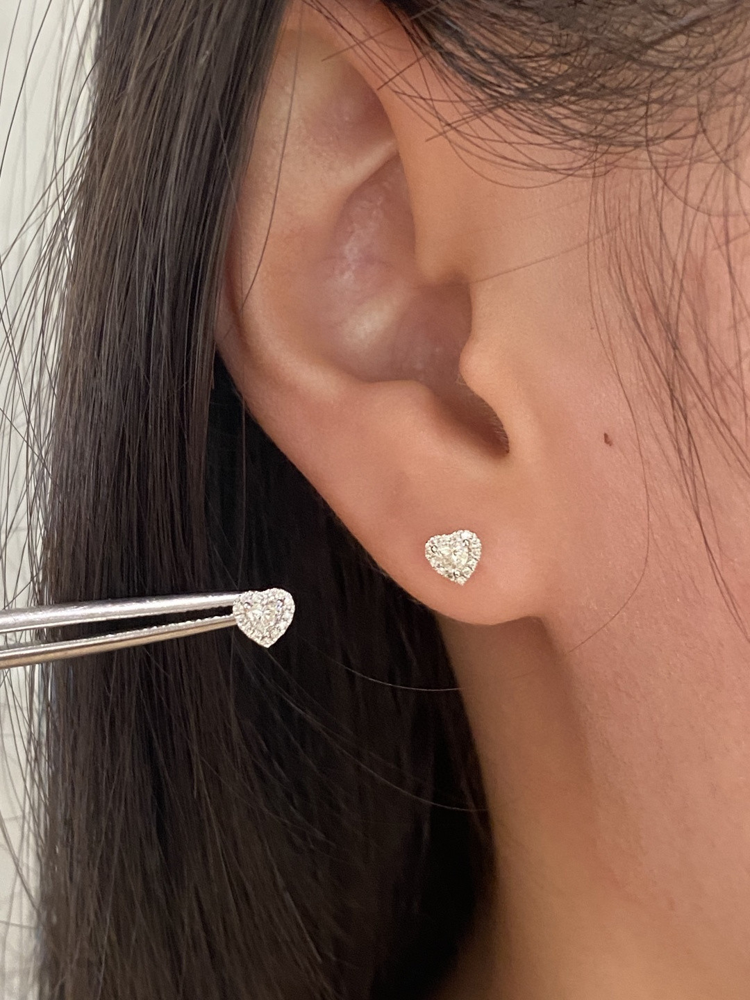 18K Diamond Earrings 