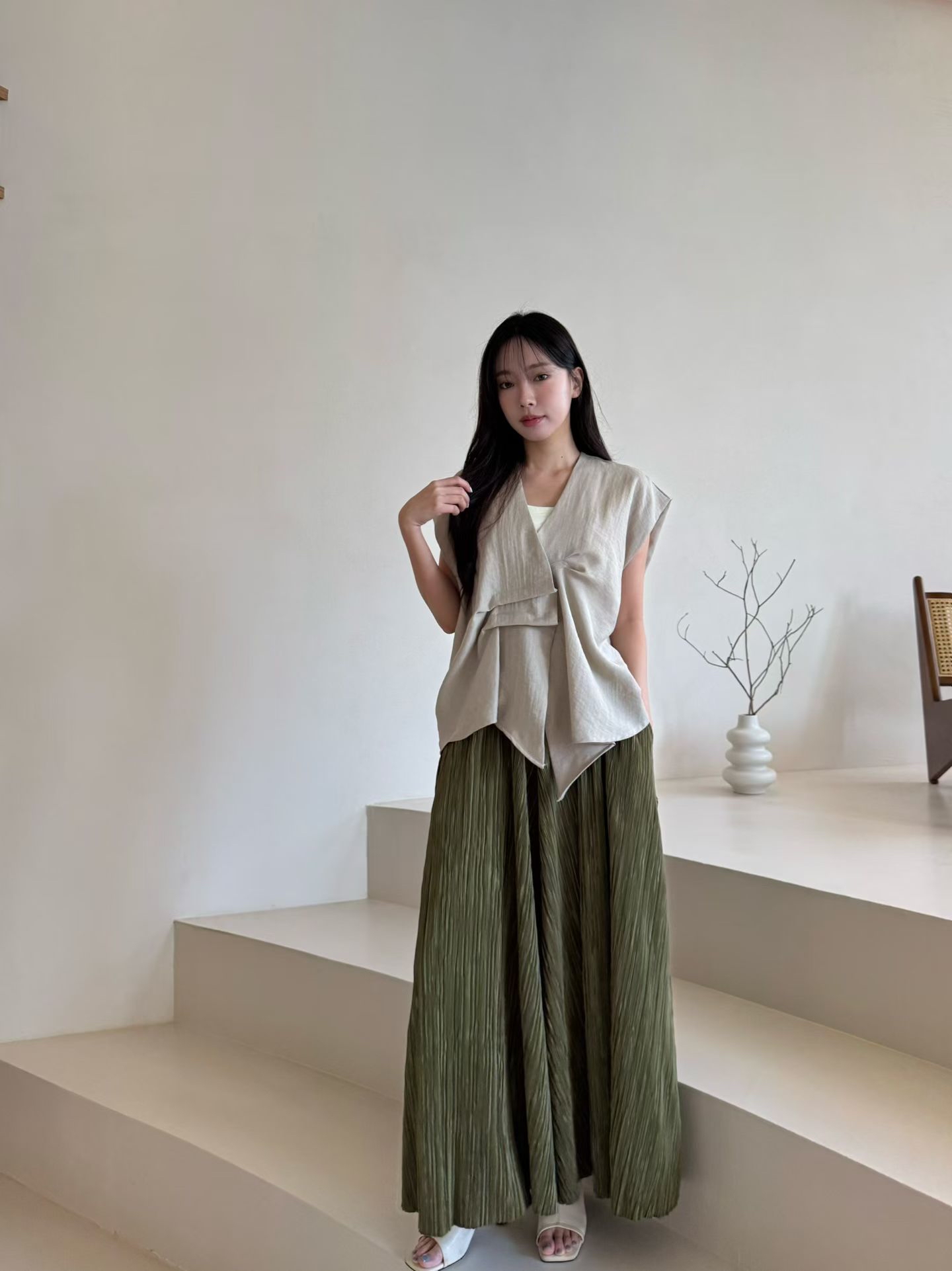 M7 暗紋有袋長裙