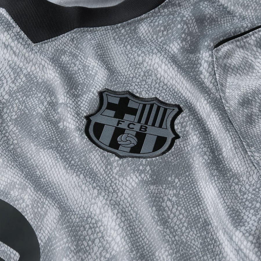 Nike Barcelona 巴塞羅拿 2026-27 作客球迷版球衣 (可加印字章) II1912