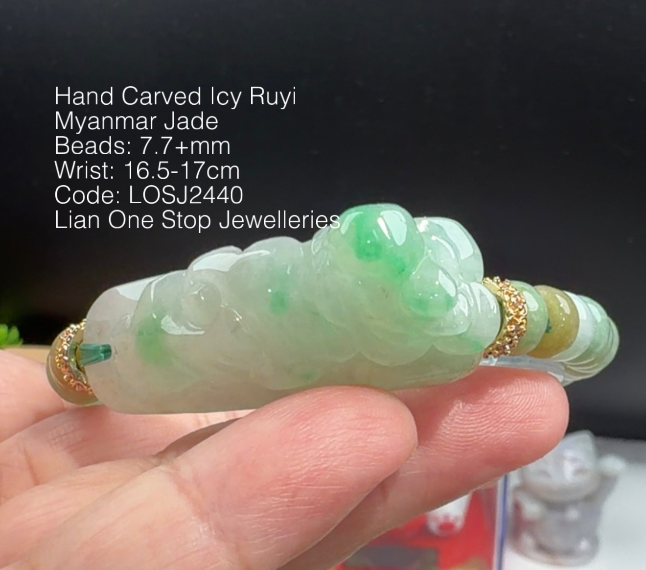 Code: LOSJ2440 Hand Carved Icy Ruyi Myanmar Jade  7.7+mm