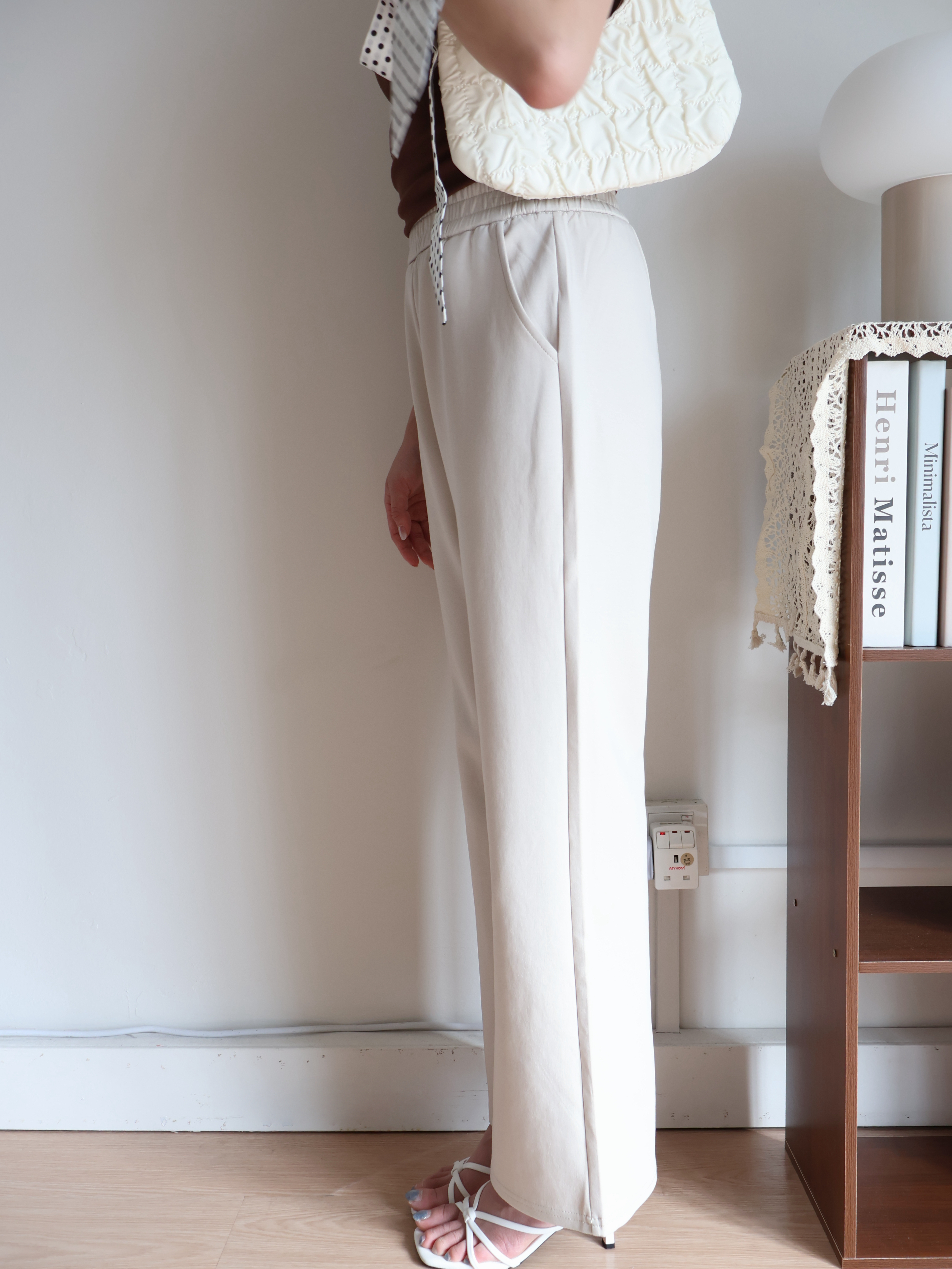 Jovy Straight Leg Pants | Cream