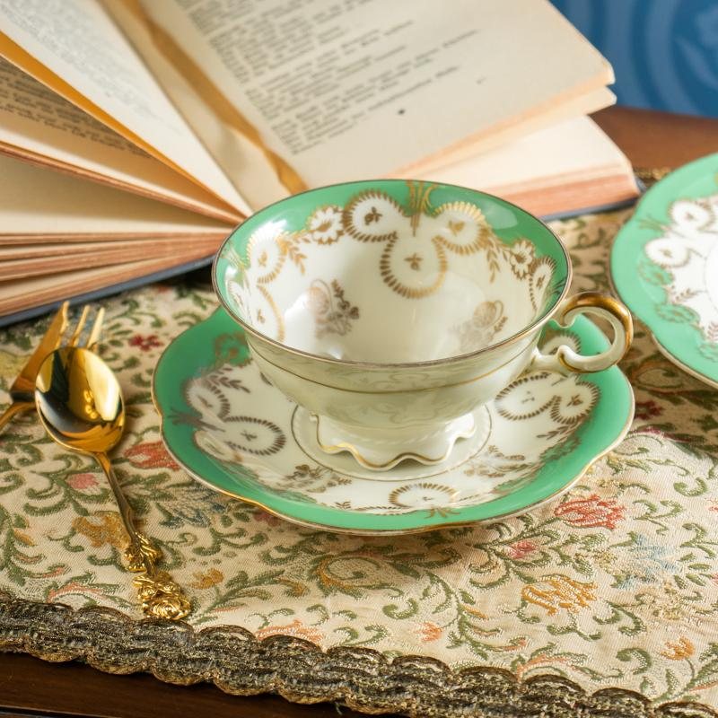 C.a.1939 - 1945 German Hutschenreuther Hohenberg Green Tea Set (MW112)