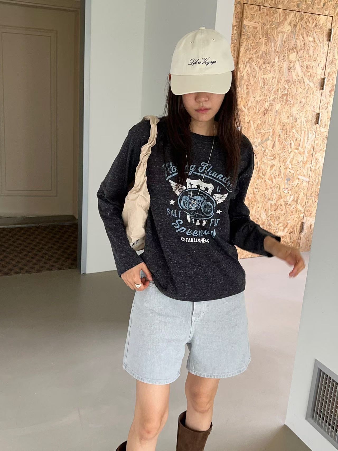 Car printed tee