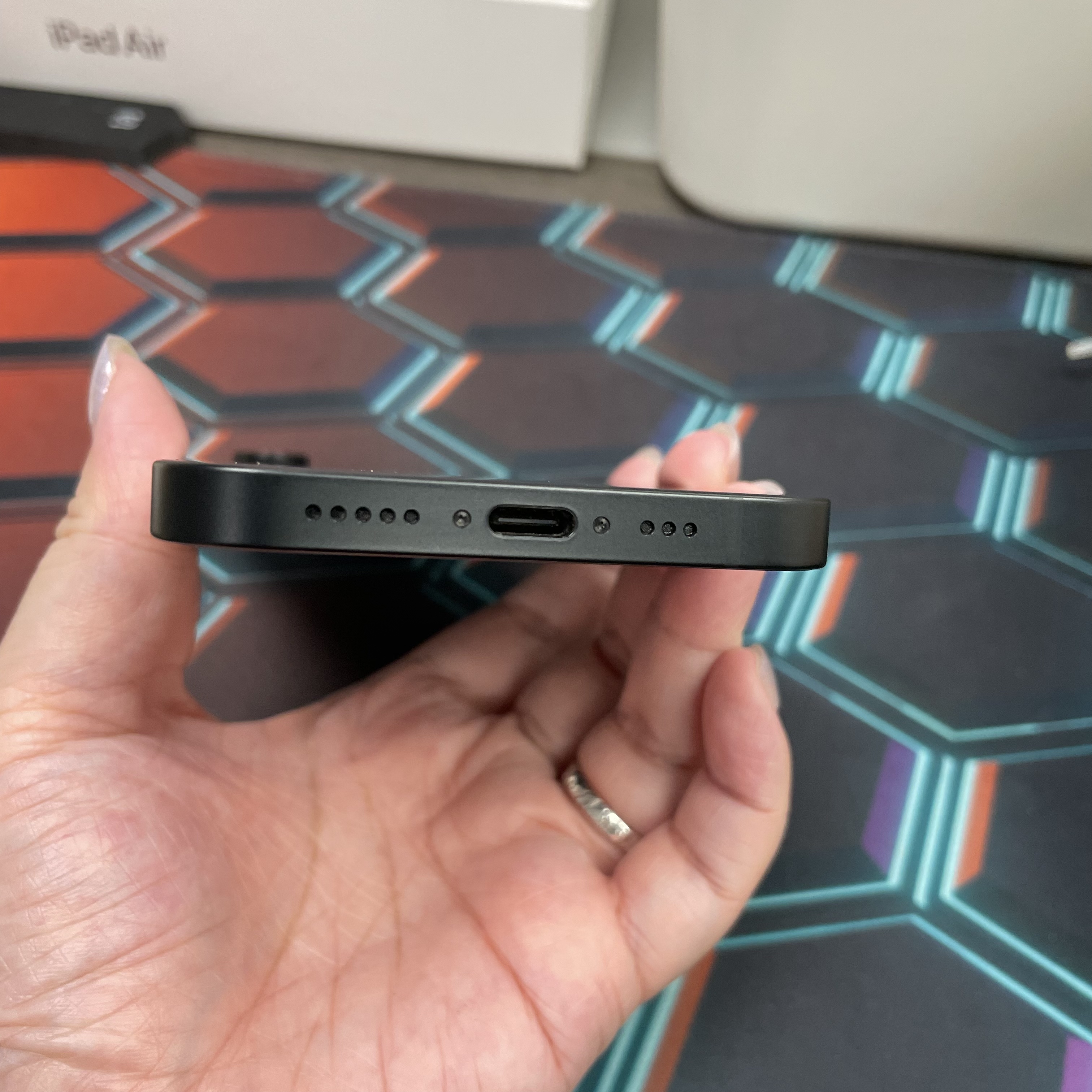 *7074 16e 完美機 128GB 電100 黑色 black