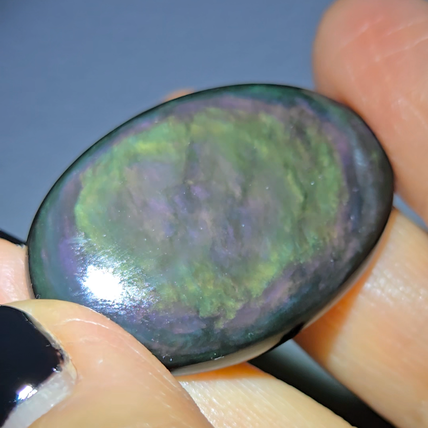 Velvet obsidian cabochon from Mexico - OB13