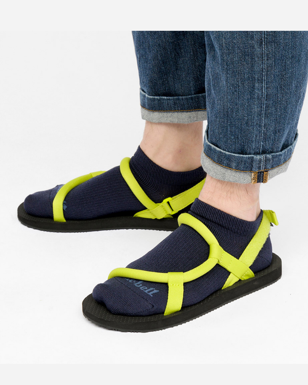 日本代購【 日本直送 montbell Lock-On sandals 超輕量 戶外 休閒 涼鞋 | 拖鞋 | 男女合用 | unisex 】