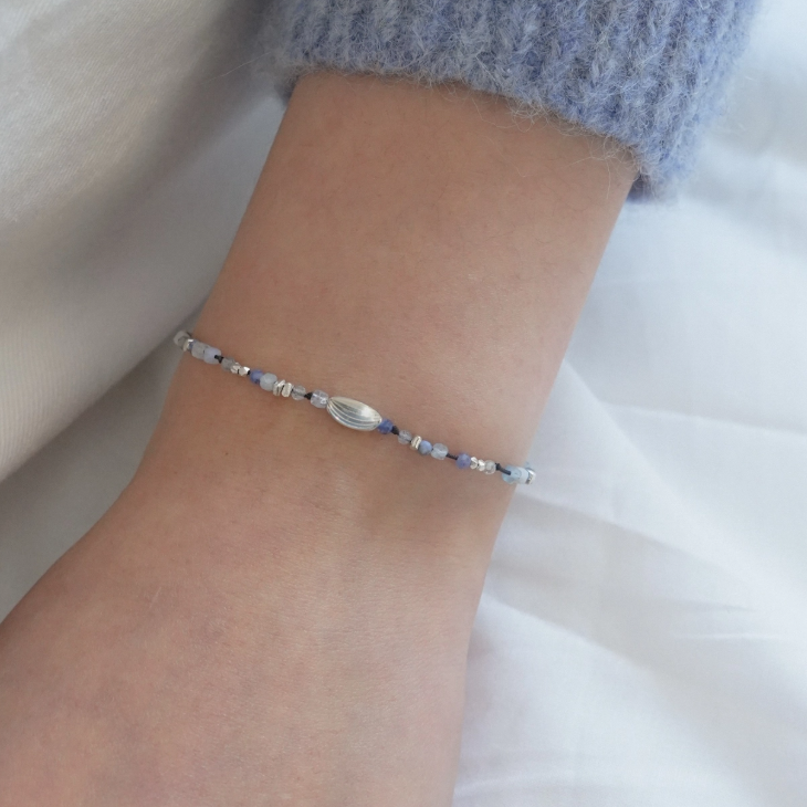 [OfOR] 3月) 젊음의 바다, line bracelet 