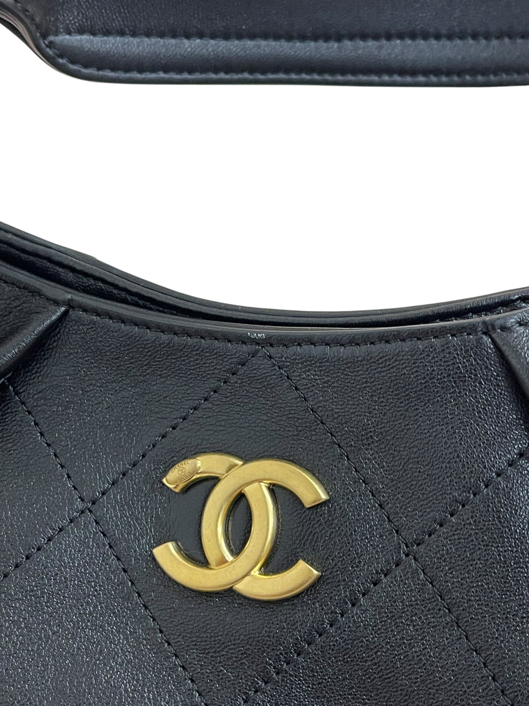 Pre-owned Chanel Hobo Bag / Product Code: 070102
