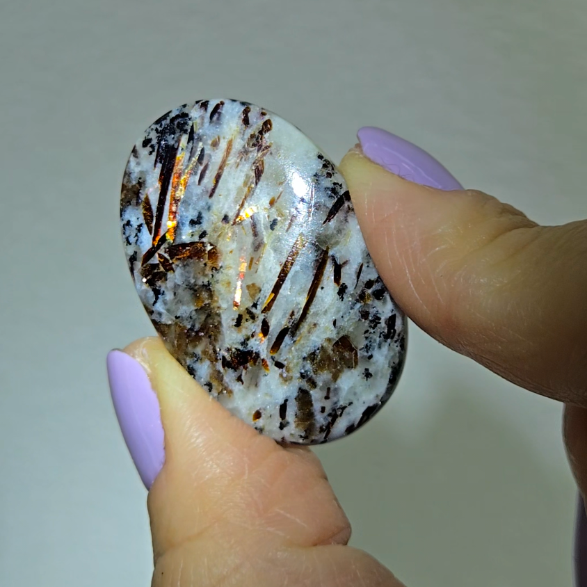 Astrophyllite cabochon - AST17