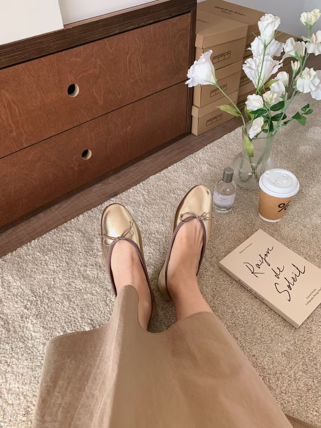 Ribbon ballet flat shoes