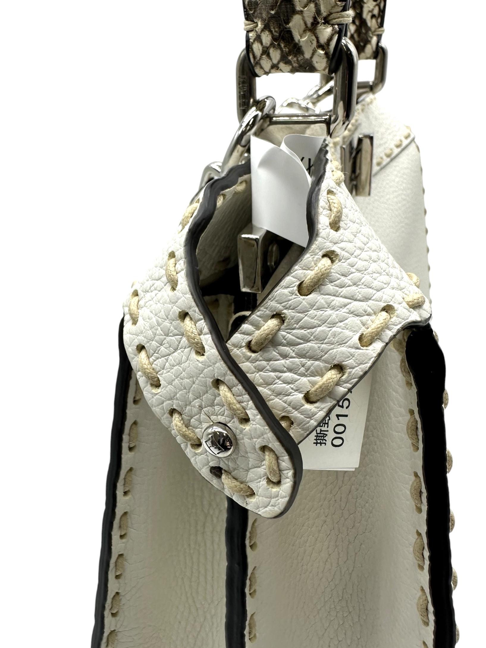 Pre-owned Fendi white Peekkaboo / Product Code: 061802