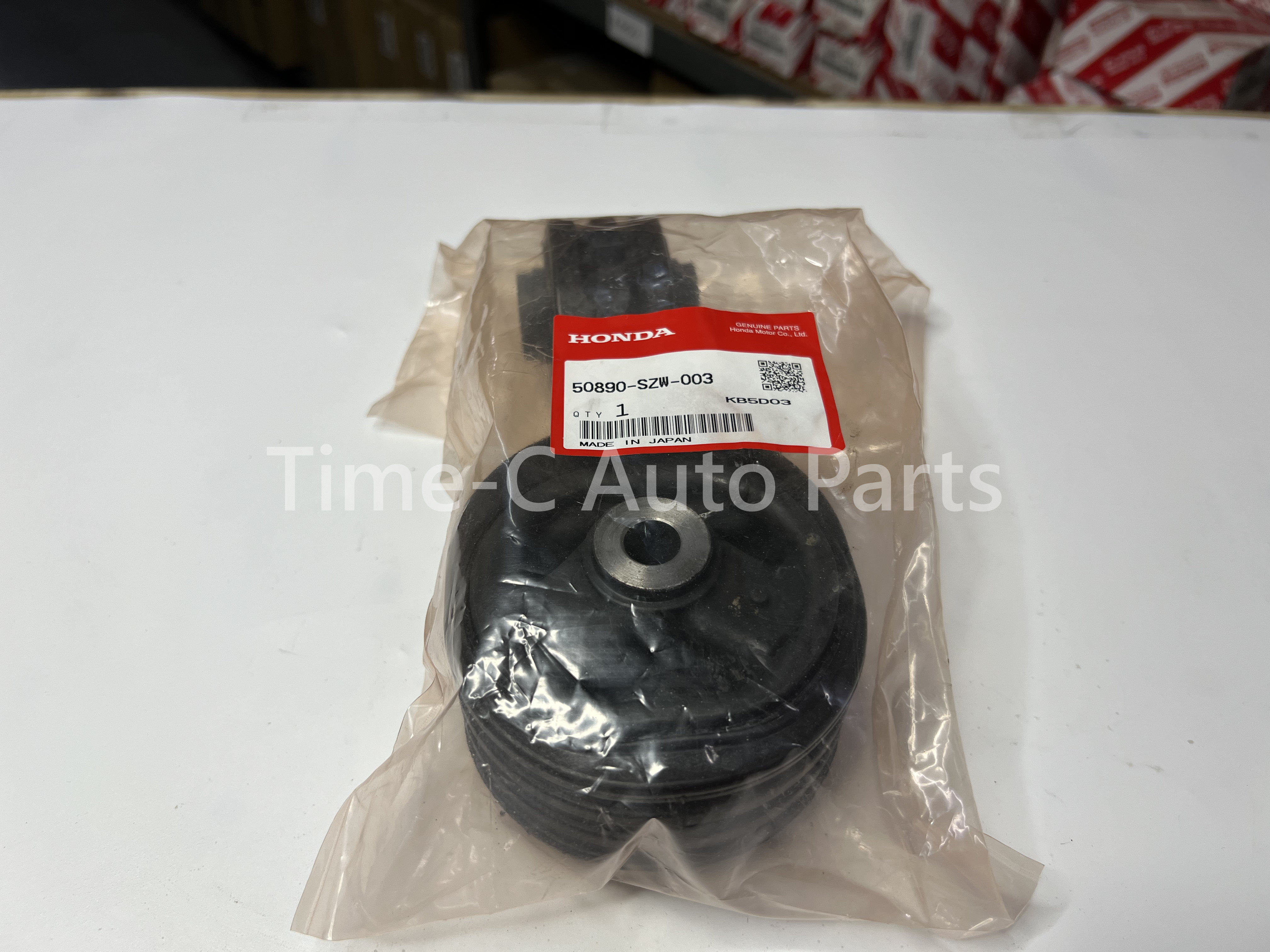 後機器膠 50890-SZW-003 - Honda Stepwgn
