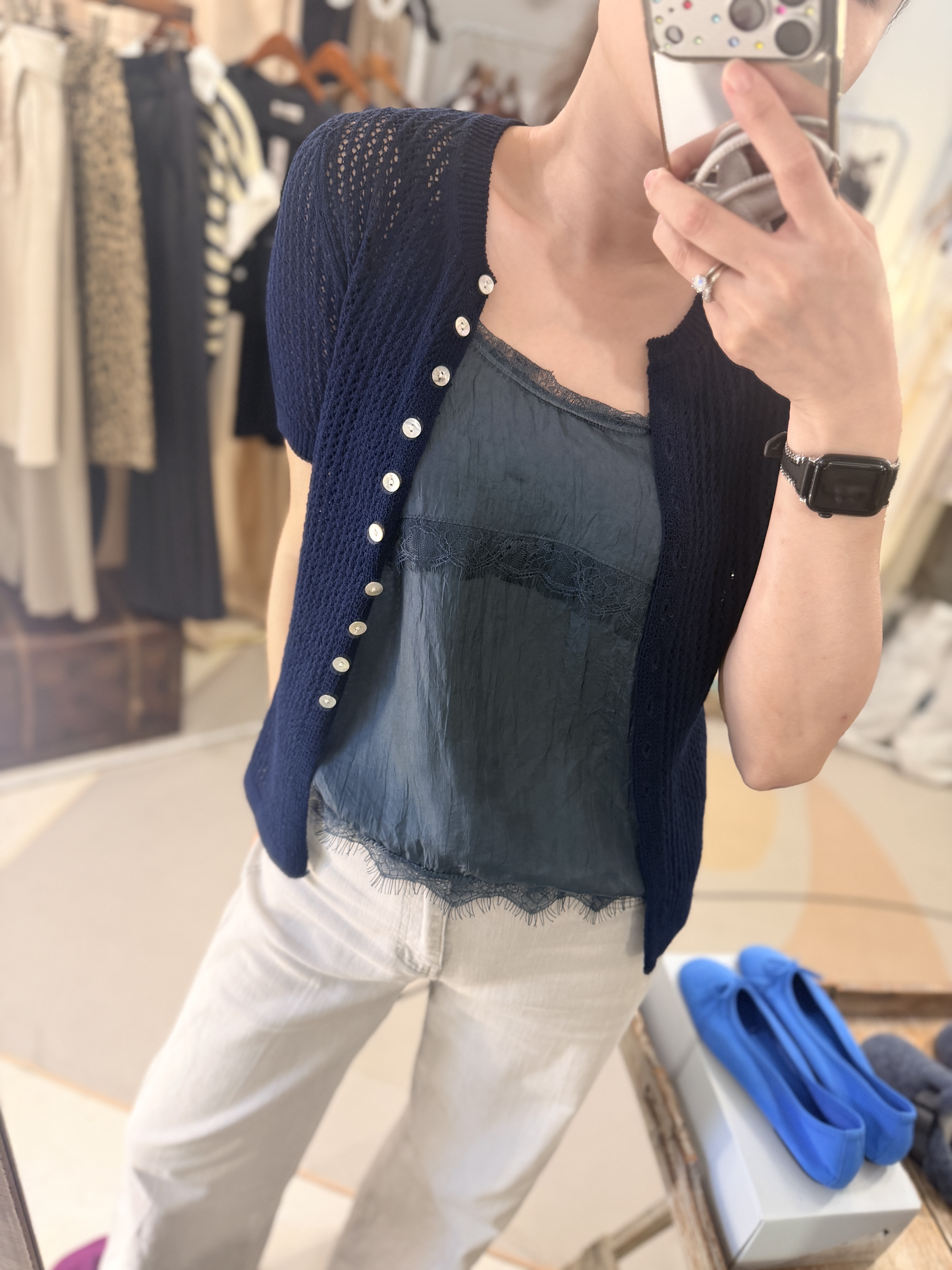 Shorts sleeve cardigan