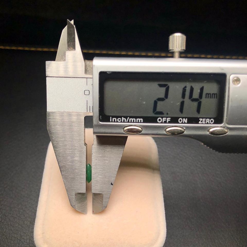 冰種滿綠翡翠福豆