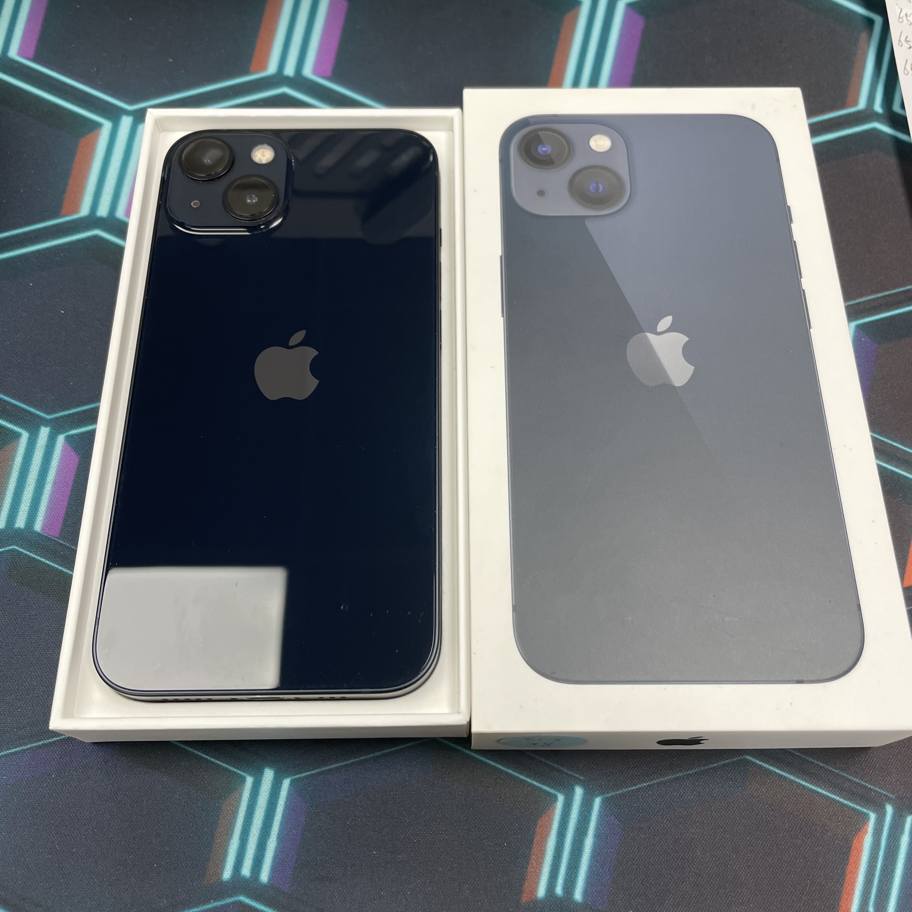 *6576 13 超靚機 512GB 電83 黑色 black