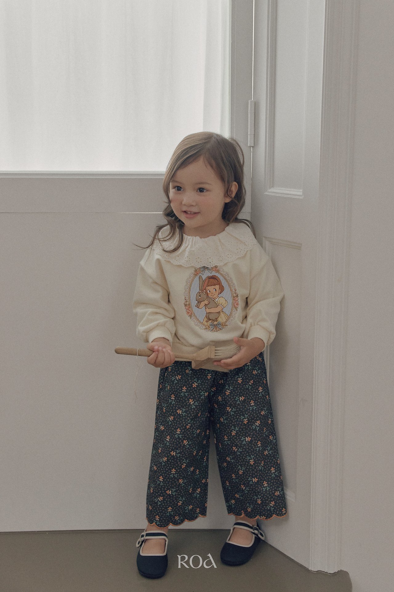 Roa Scallop Pants