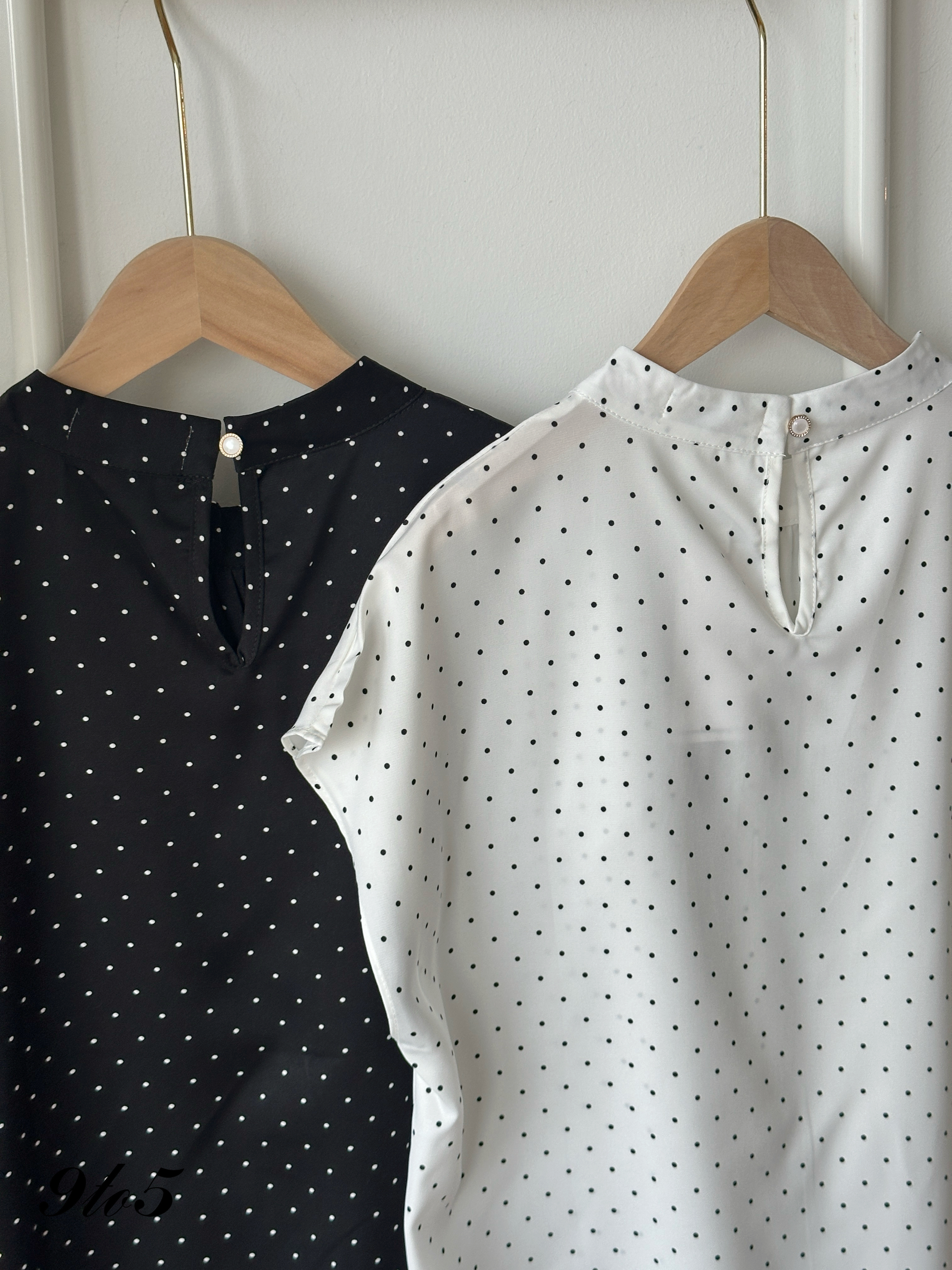 T4352 Oversized Polka Dot Top - Black & White