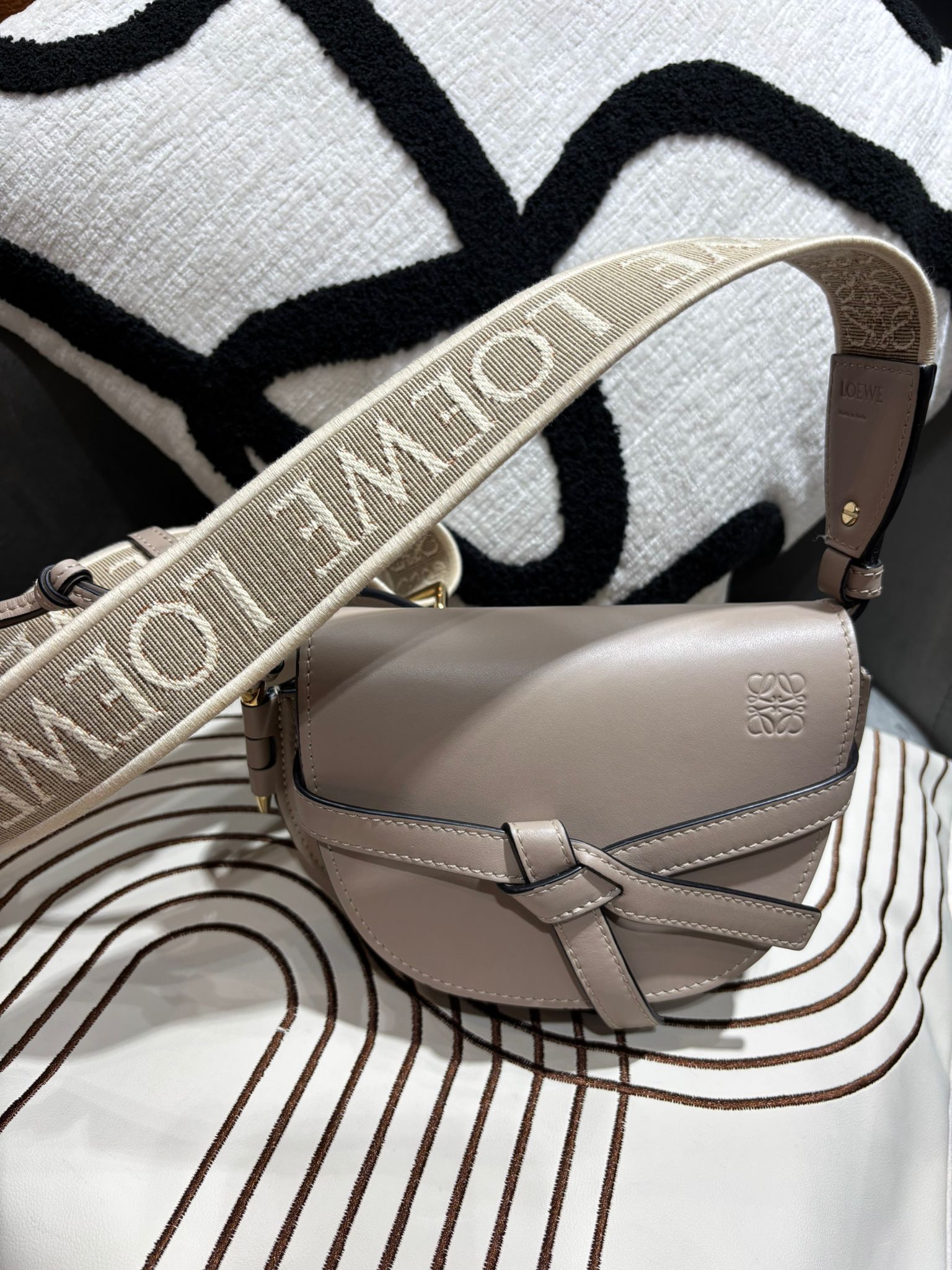 Loewe Mini Gate Calfskin Sand 100%Authentic, 98%New ✅Dust bag