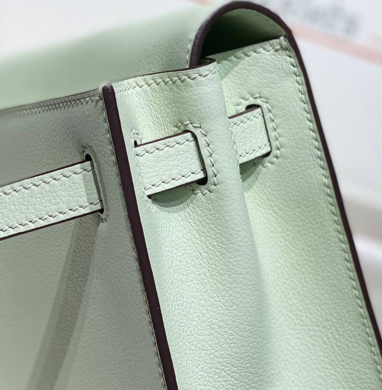 『气泡绿·银』 ‘’Kᴇʟʟʏ ᴅᴀɴsᴇ • Evercolor 🎀 时尚圈就是一个圆！ 最厉害的就是六种背法： 斜背、侧背、肩背、腰包、背包、手包 集美们一定要安排起来‼️ 22Cm