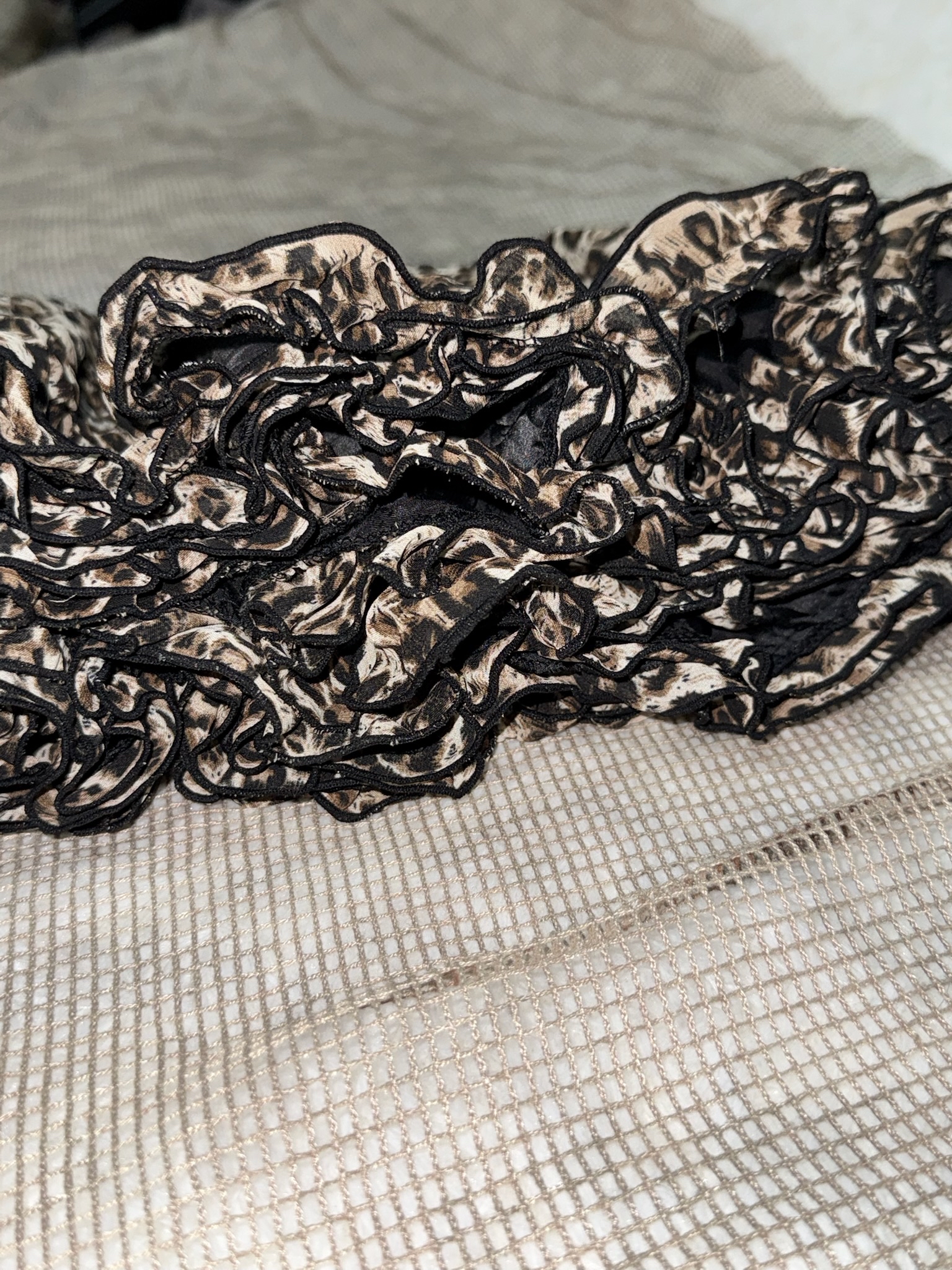 Gyaru Leopard Print Ruffle Mini Skirt