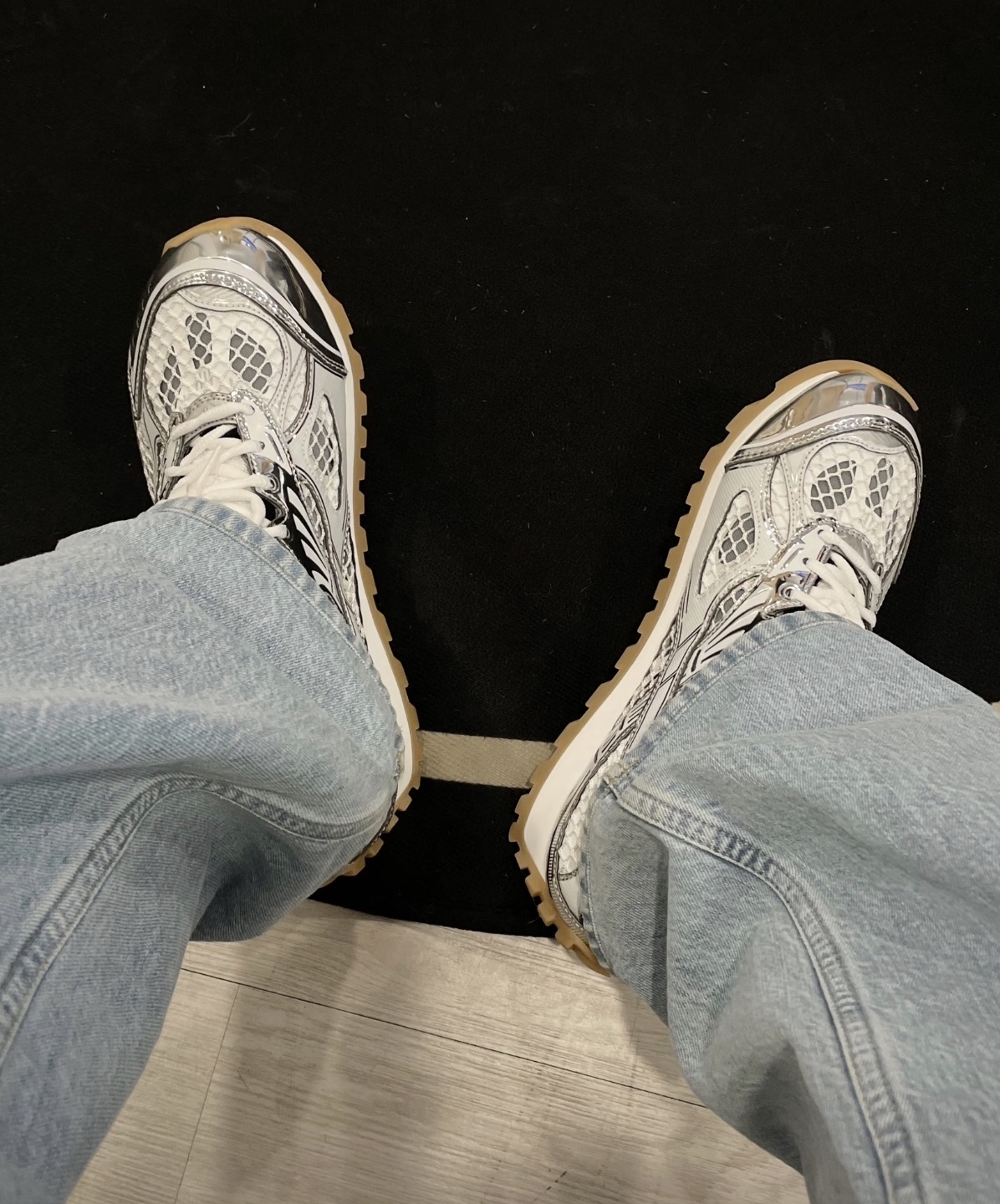 訂貨📮BV 熱賣款 銀色 Orbit Sneaker 最後 Size 37/38