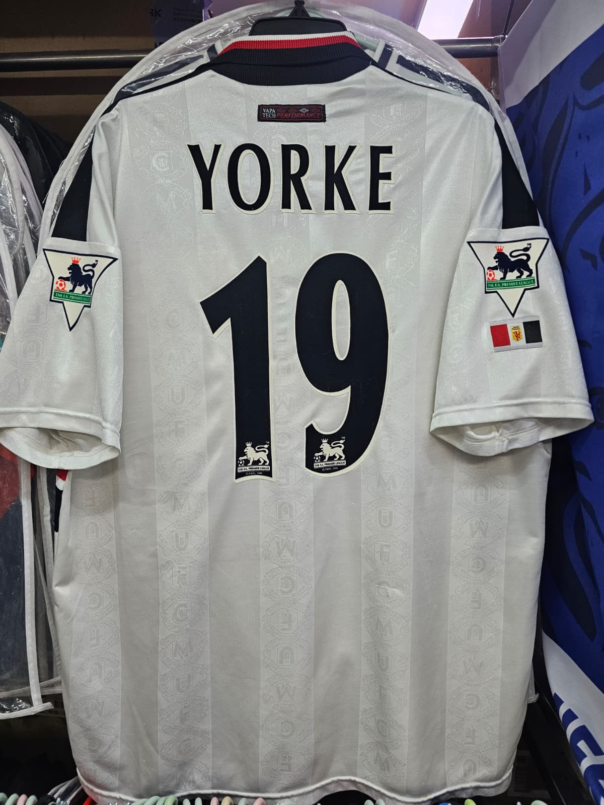 1998-99 Manchester United Away Shit #19 YORKE - 8/10 - (XXL)