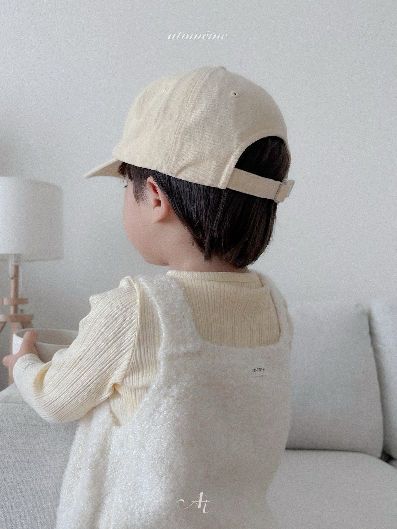 Atomeme | ecru knit vest