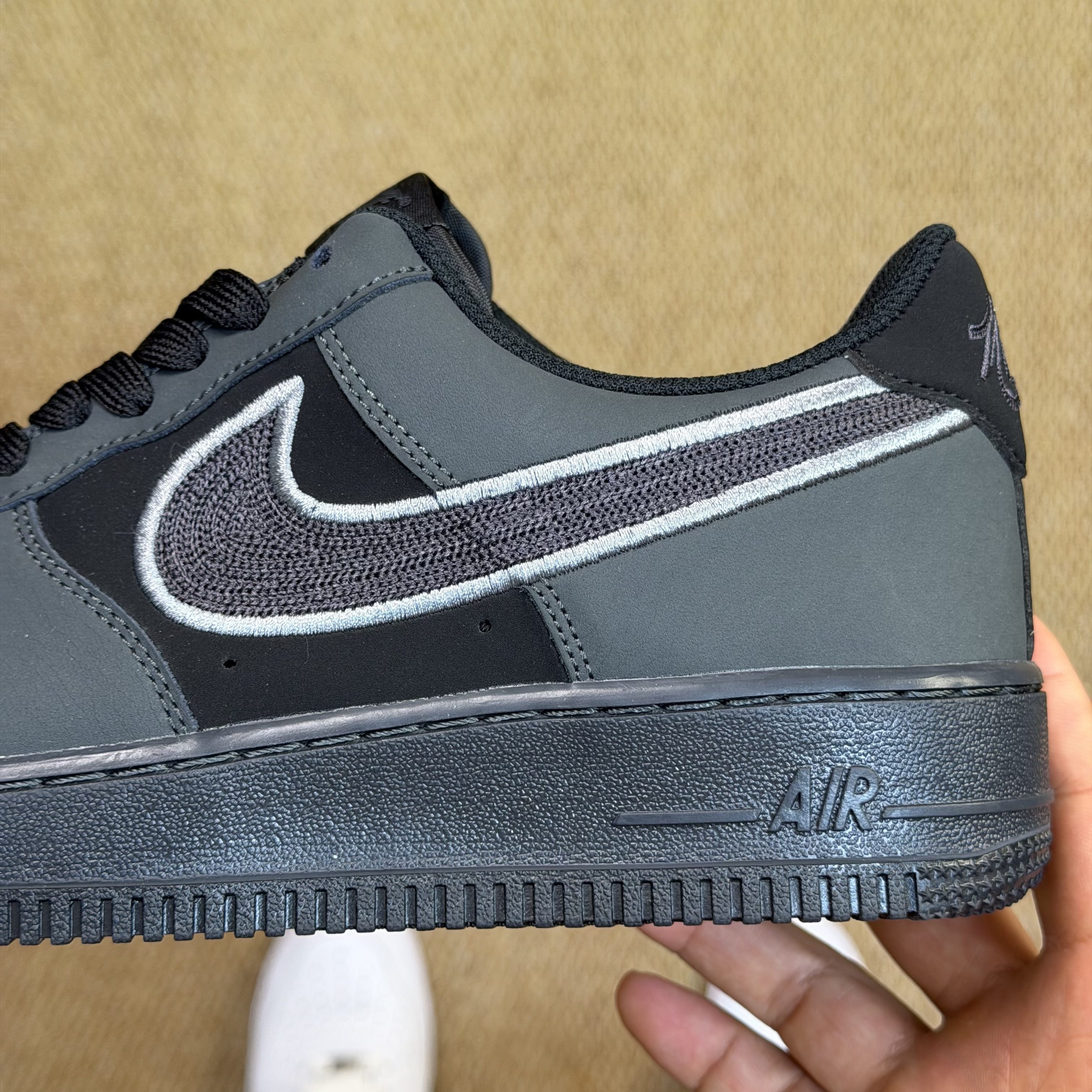 Nike Air Force 1 Low IB6842-002