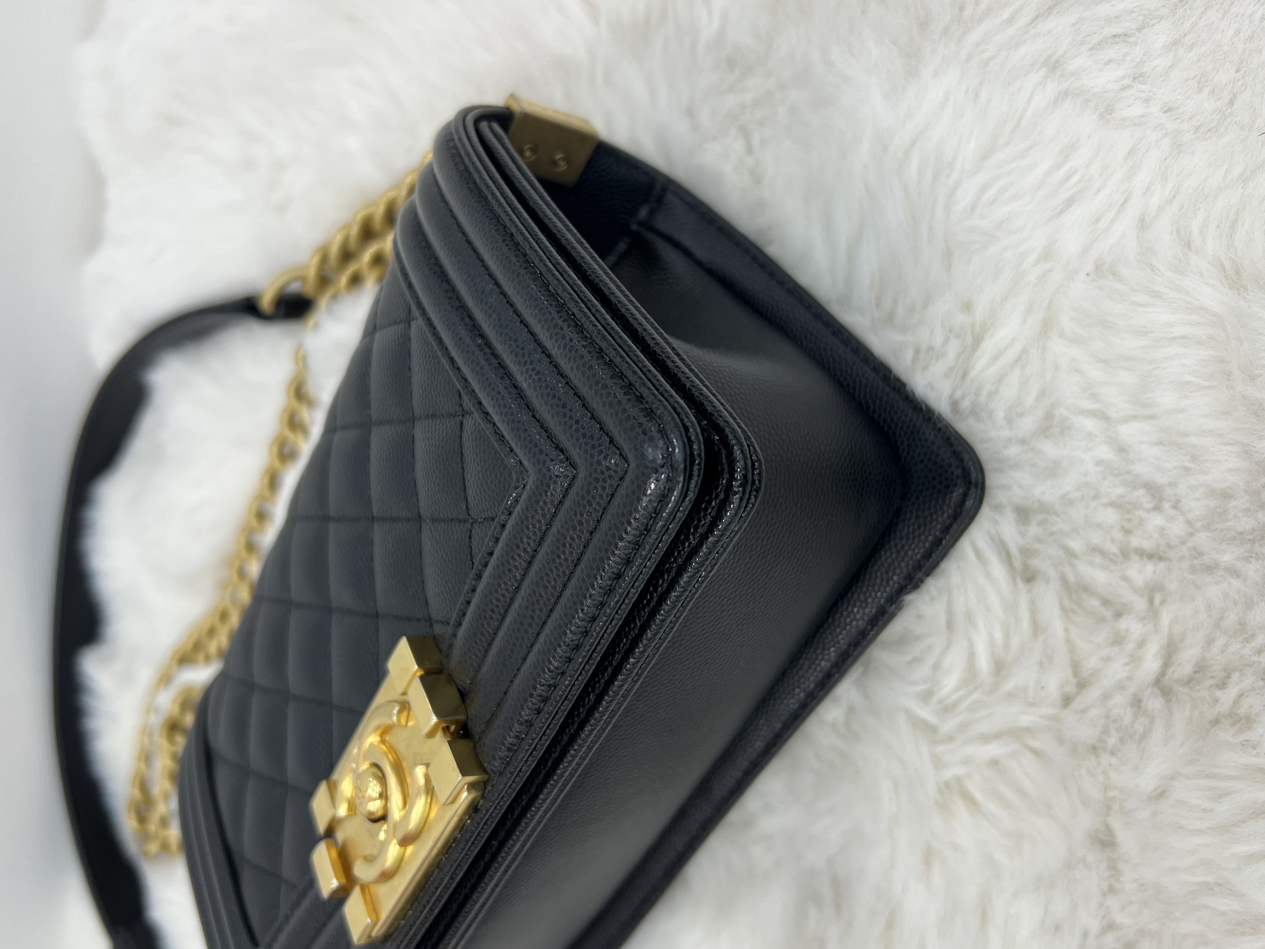 Pre-owned Chanel Boy / Product Code: 080811