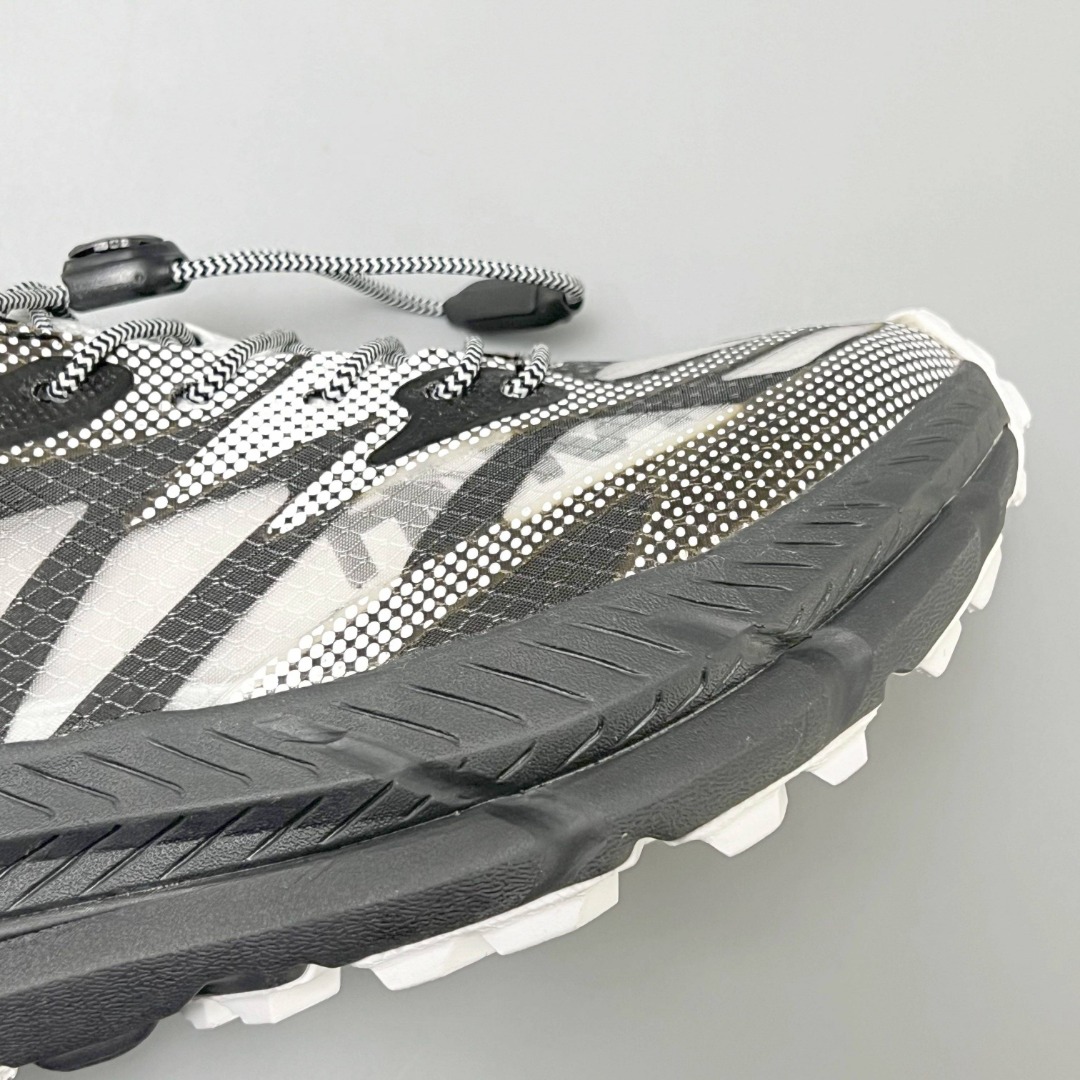 Hoka Mafate Speed 4 Lite