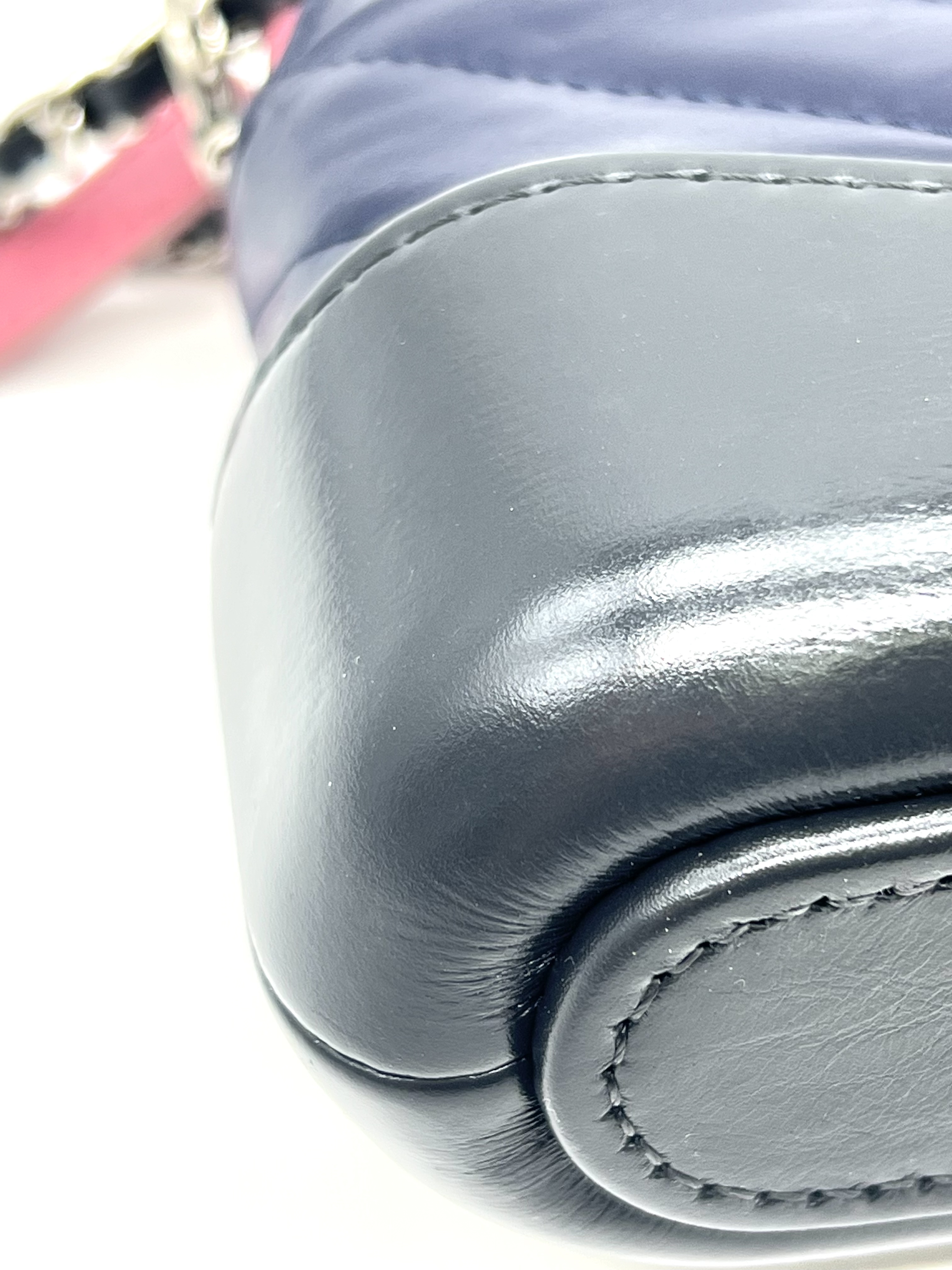 Pre-Owned CHANEL Gabrielle Wallet On Chain / Product Code: 26041702