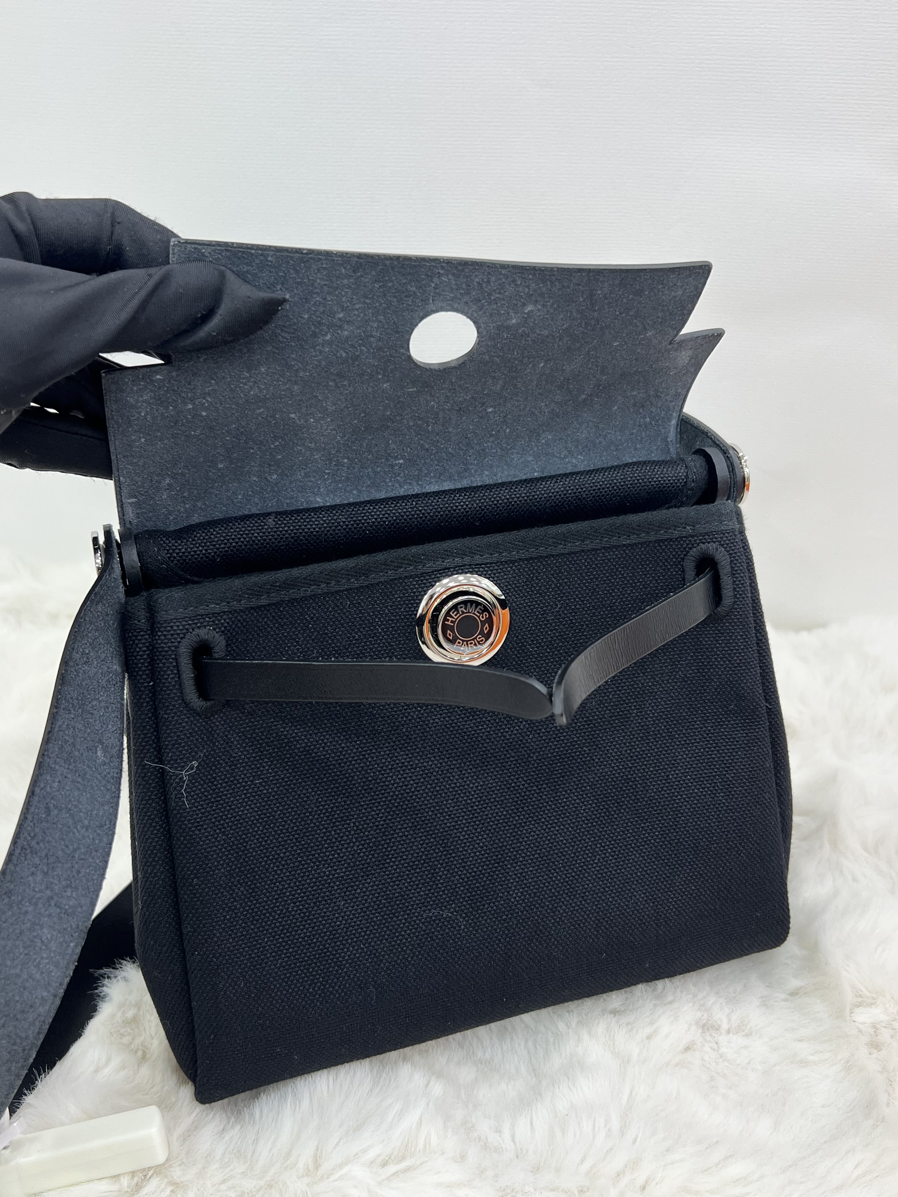 Pre-owned Hermes Herbag / Stamp K / Product Code: 080925