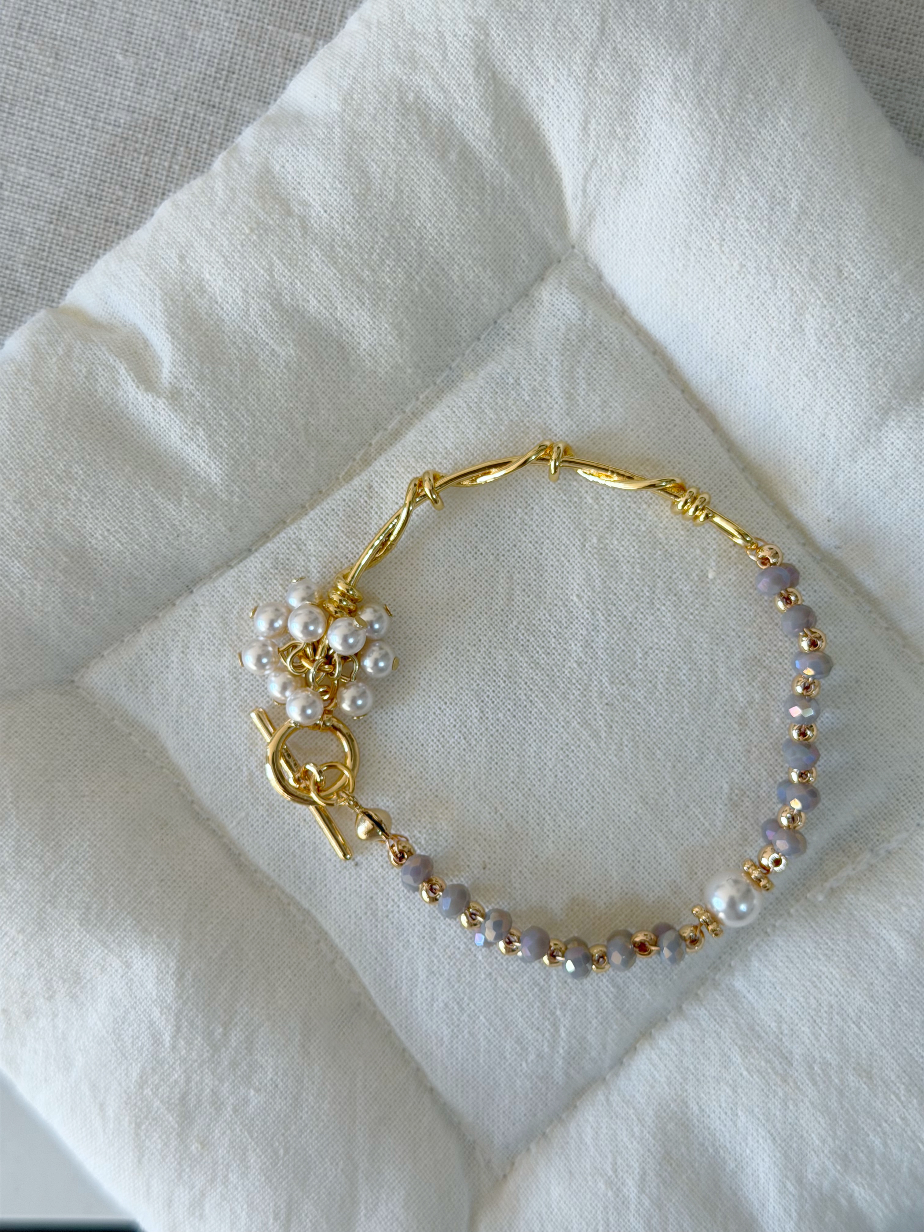 珍珠小花球併接手織手鍊/淺薰衣草x金色