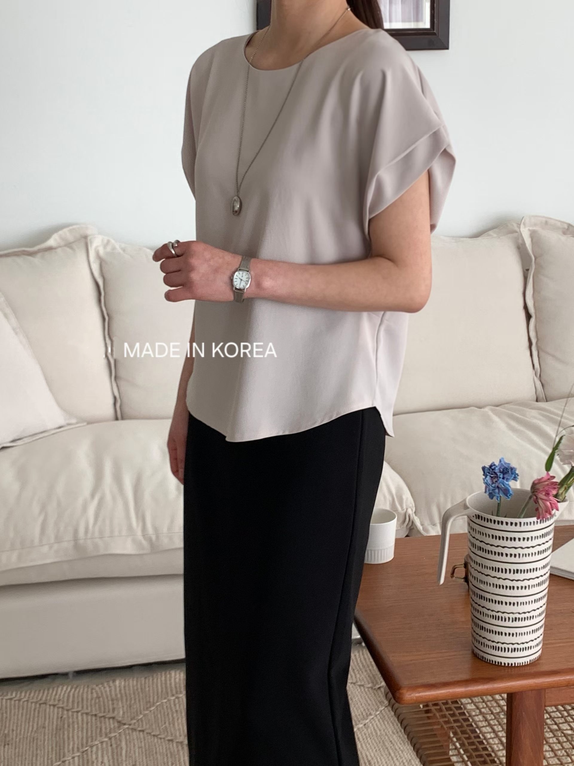 G6185 韓國🇰🇷靚色摺袖top