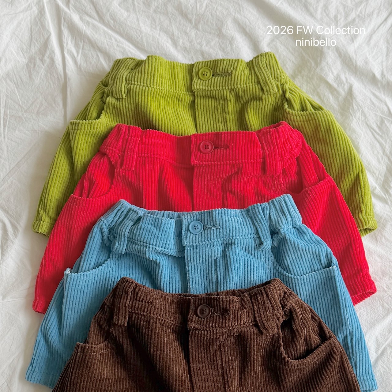 Ninibello | Peekaboo Corduroy Shorts 