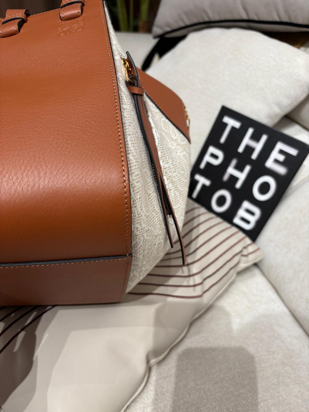 Loewe hammock Shoulder bag Small 100%Authentic, 98%New ✅Dust bag