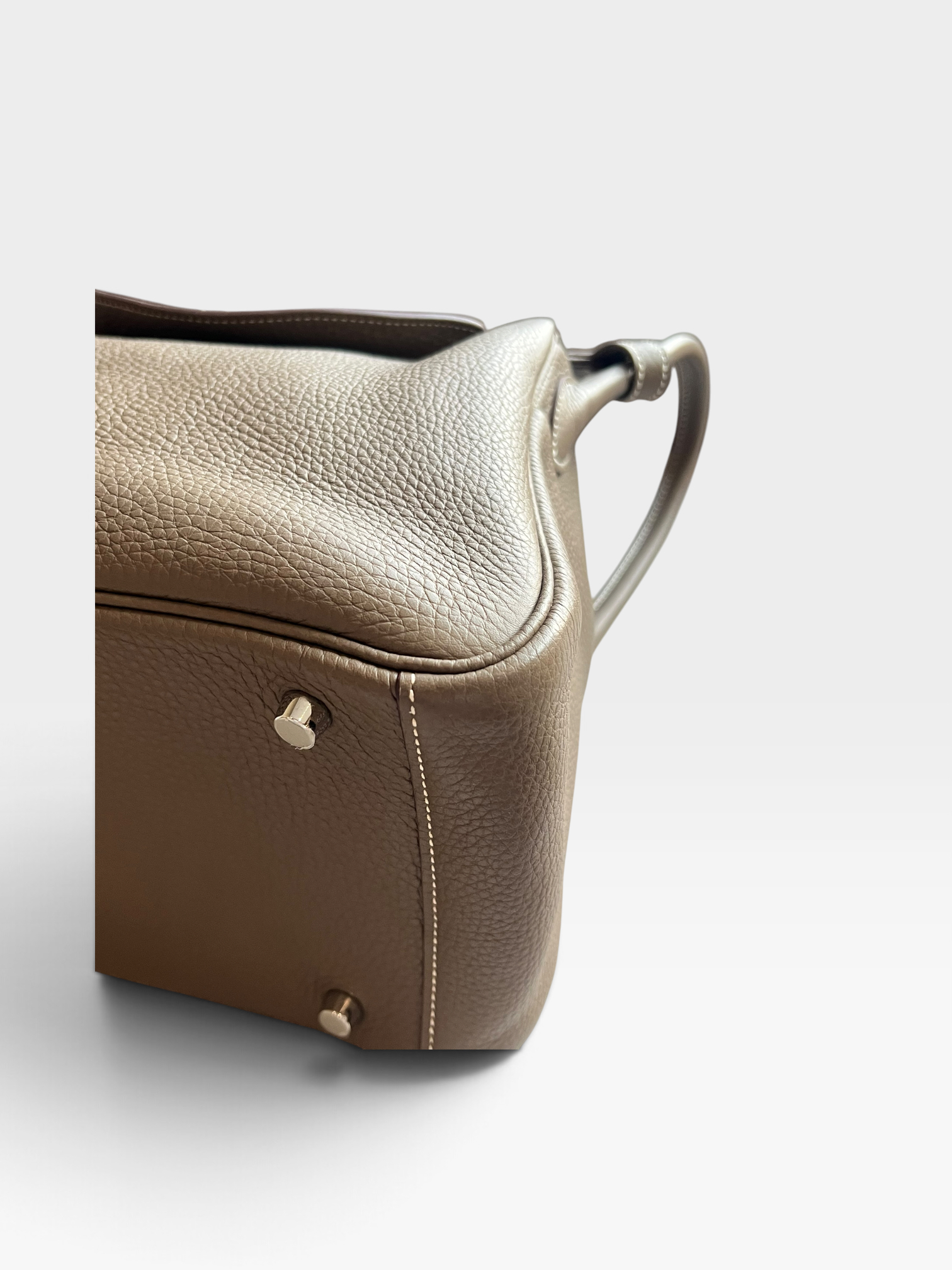 Pre-Owned HERMÉS Lindy 30 Stamp X / Product Code: B60332