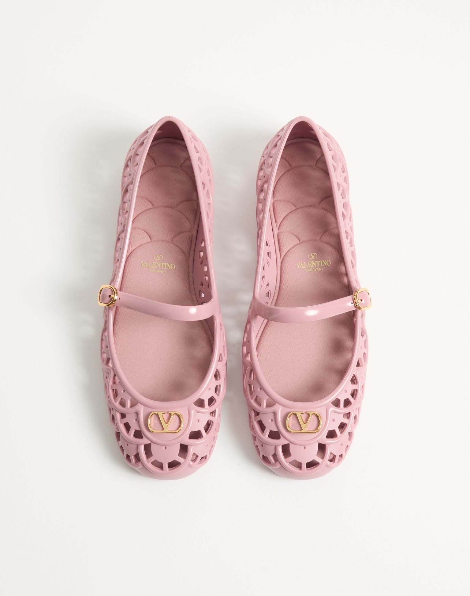 折後✨新款🆕訂貨🍒Valentino 防水jelly flat  落雨可以著！  Size 36/37/38/39/40