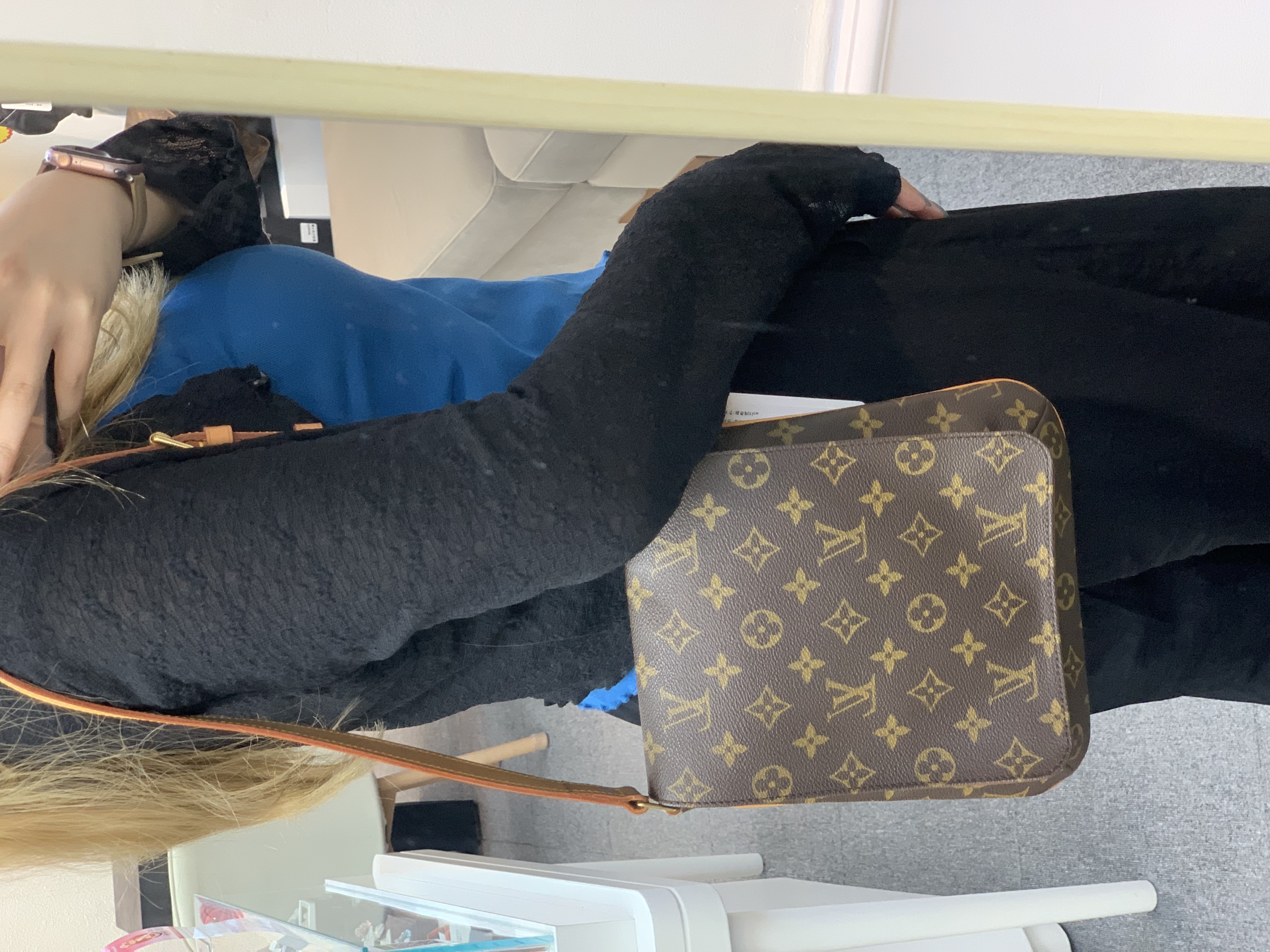 絕版已斷貨王菲同款🫢LV老花直包