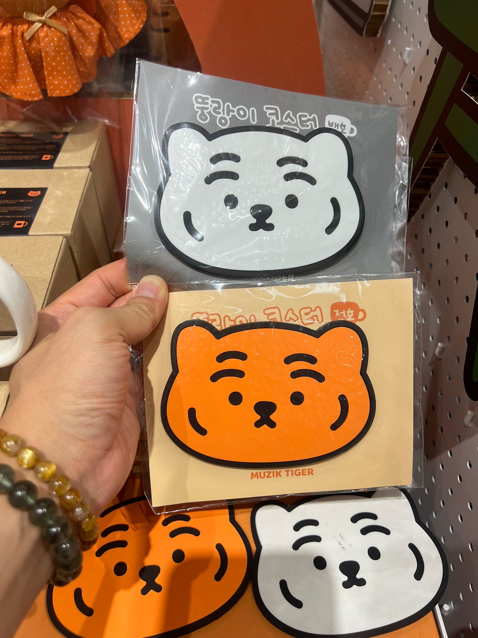MUZIK TIGER 無業老虎 胖虎뚱랑이 杯墊
