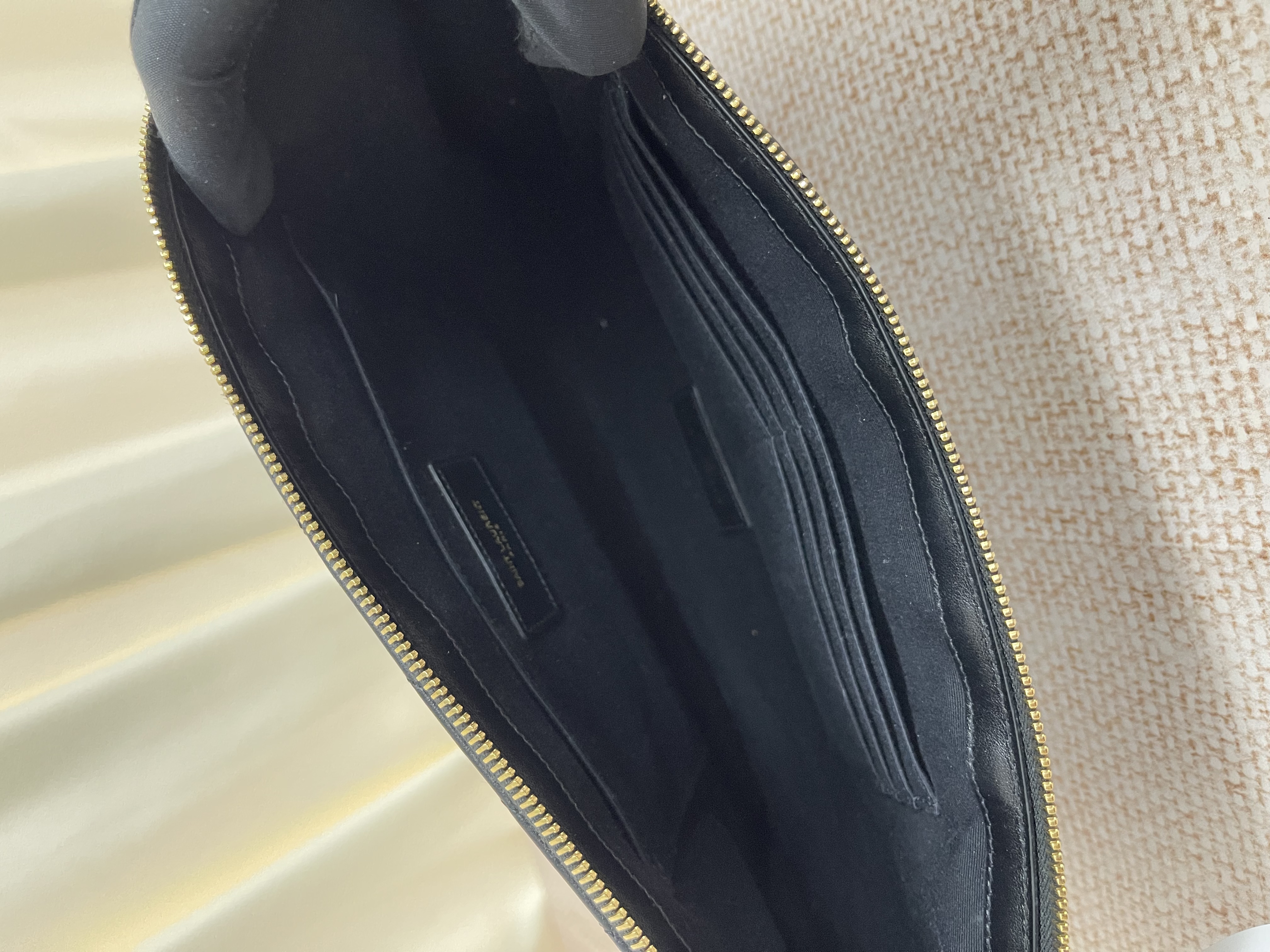 Pre-owned YSL CASSANDRE MATELASSÉ TABLET POUCH/ Product Code: 26042021