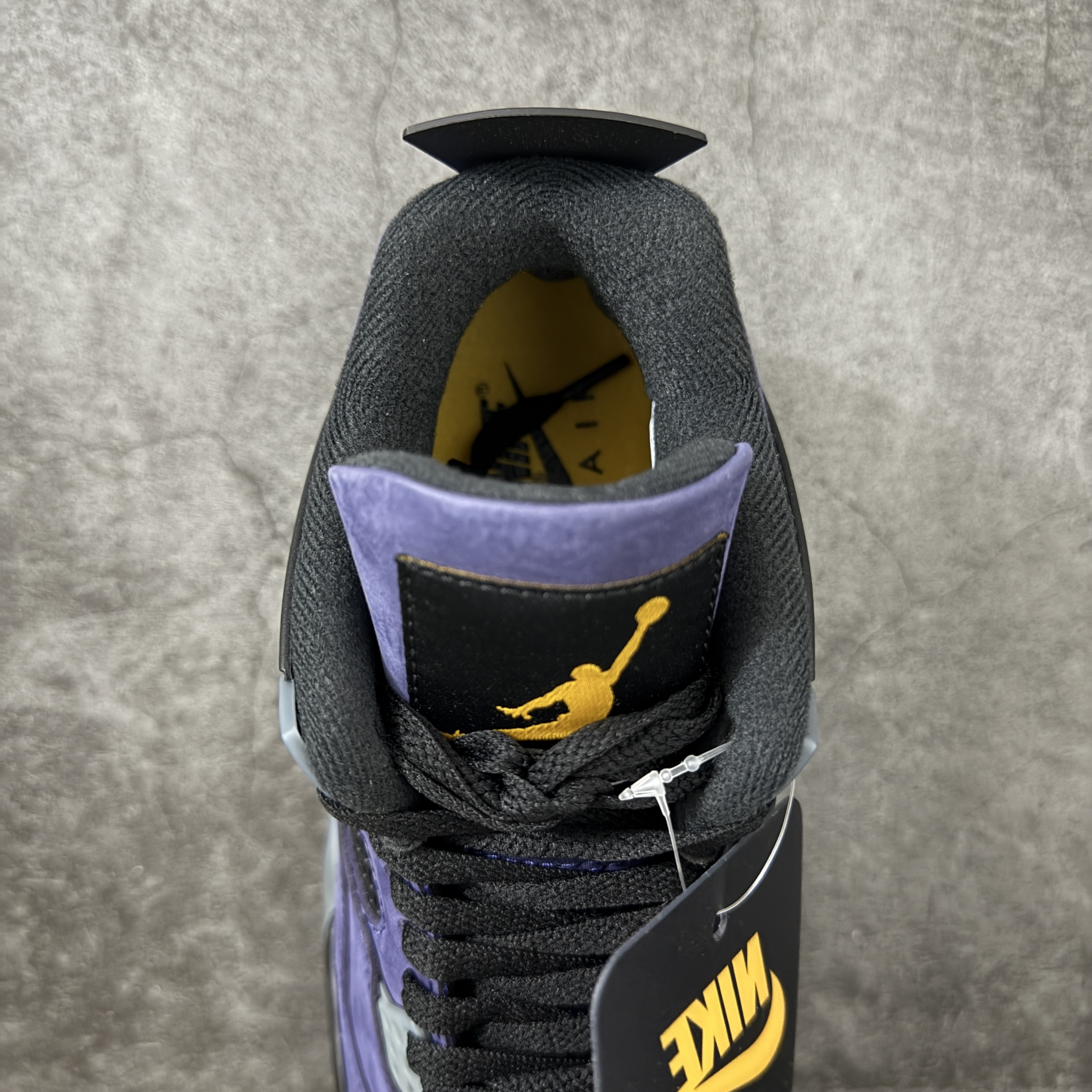 Air Jordan 4 Retro "Lakeshow" FV5029-500 